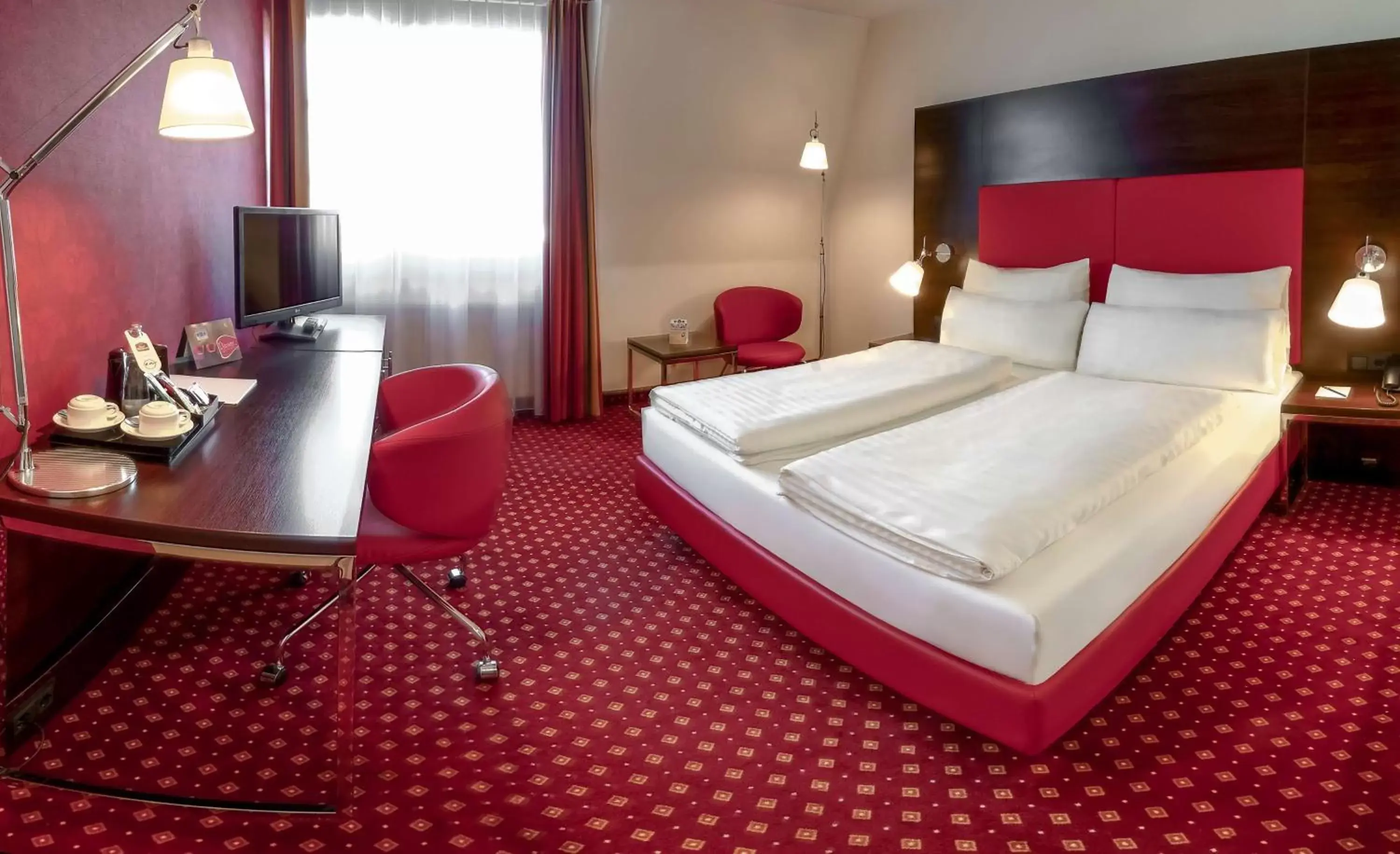 Photo of the whole room, Bed in Best Western Plaza Hotel Wels