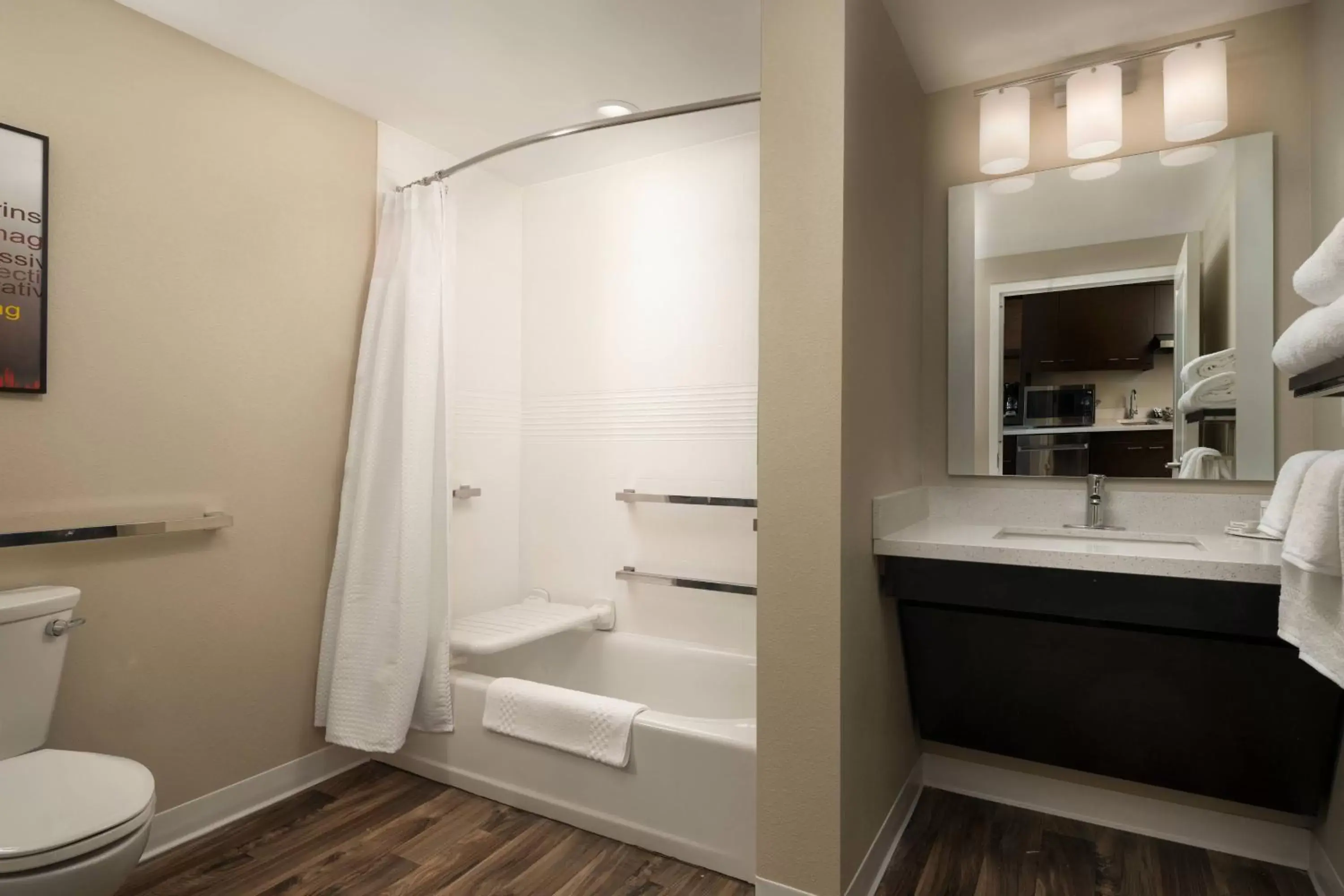 Bathroom in TownePlace Suites by Marriott Memphis Olive Branch