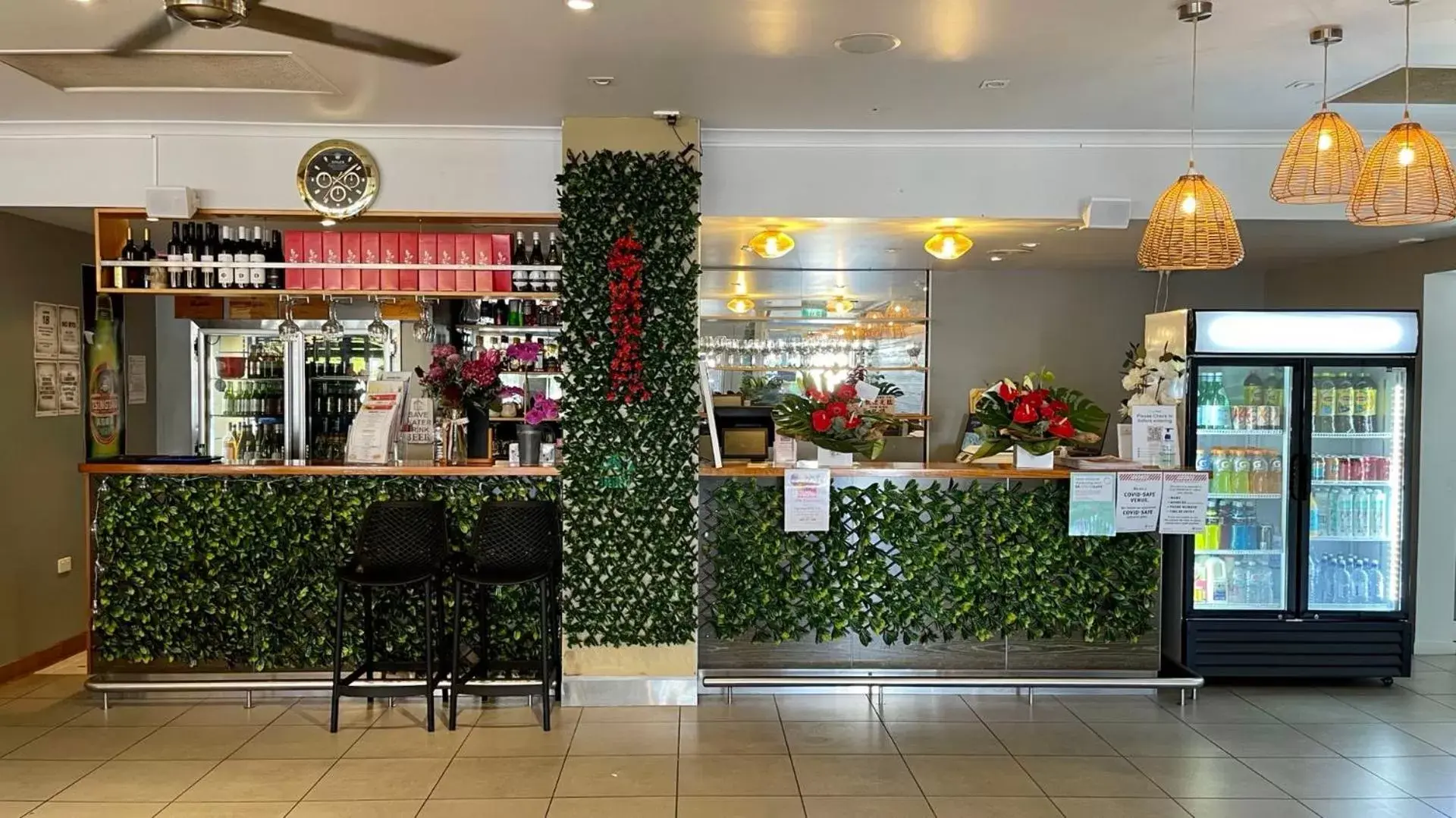 Restaurant/places to eat in Comfort Inn Cairns City Restaurant/places to eat in Comfort Inn Cairns City