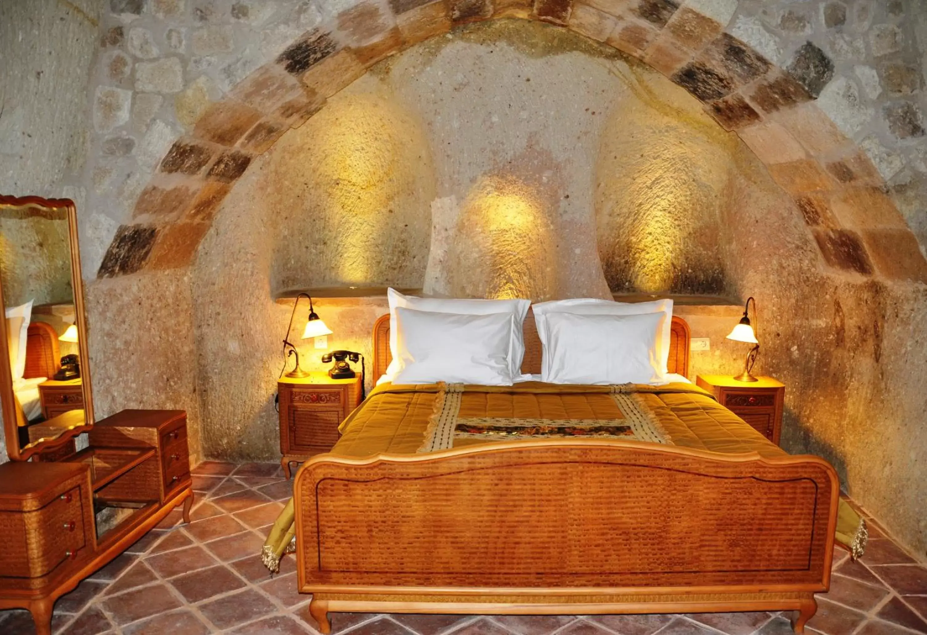 Bed in Dere Suites Cappadocia