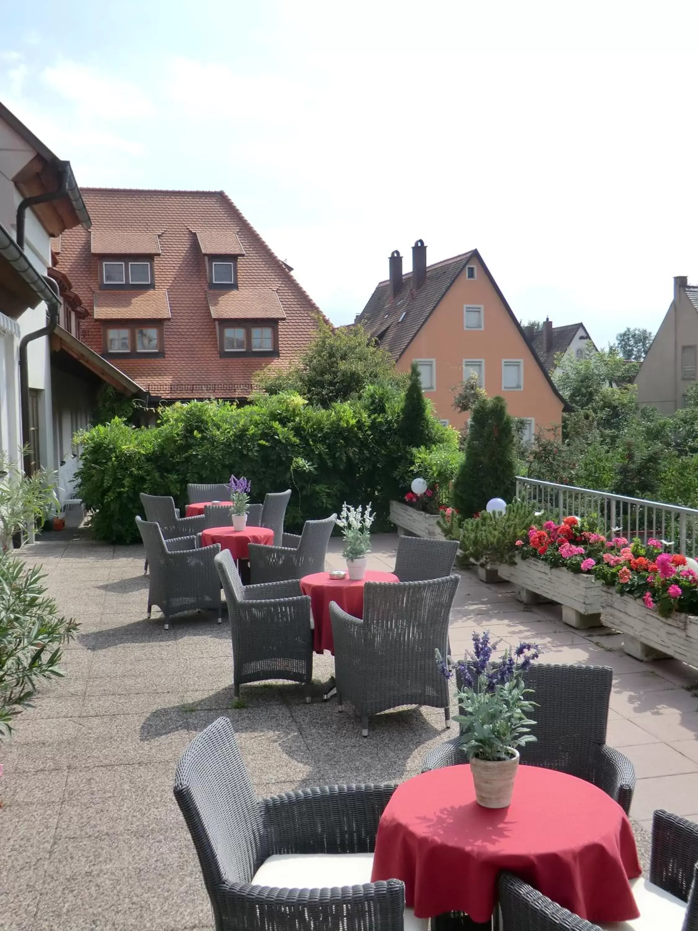 Balcony/Terrace, Property Building in Hotel Altes Brauhaus garni