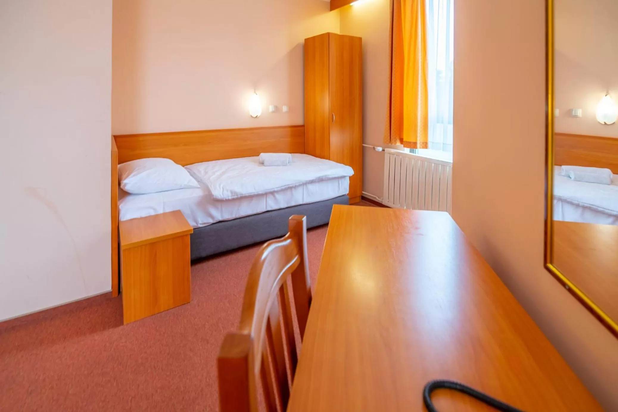 Bedroom, Bed in Hotel Park