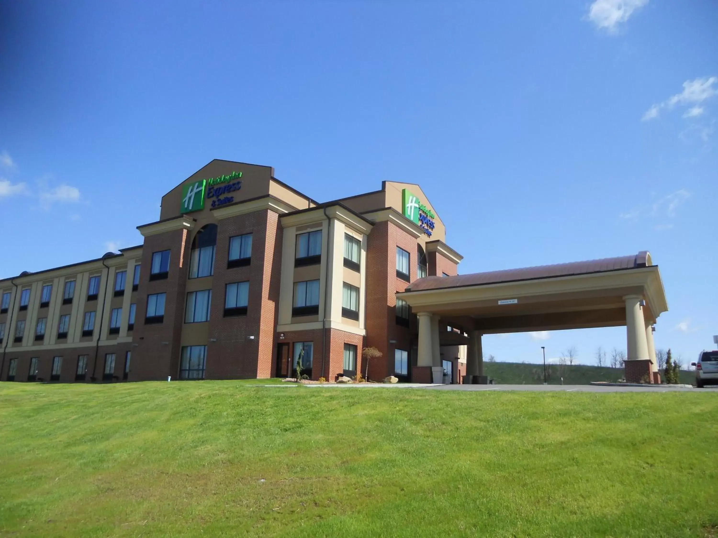 Property Building in Holiday Inn Express Greensburg, an IHG Hotel