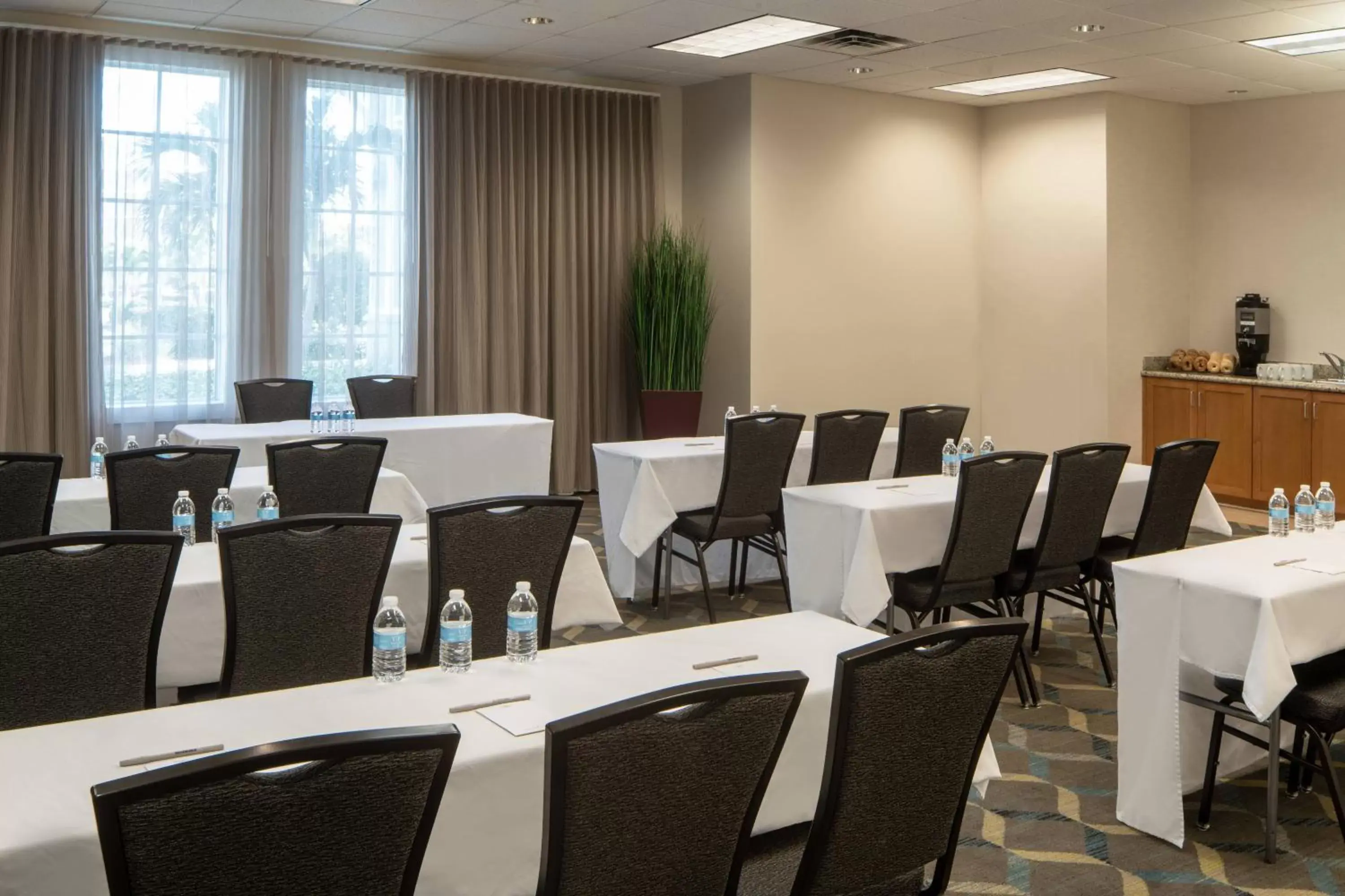 Meeting/conference room in Residence Inn by Marriott Cape Canaveral Cocoa Beach