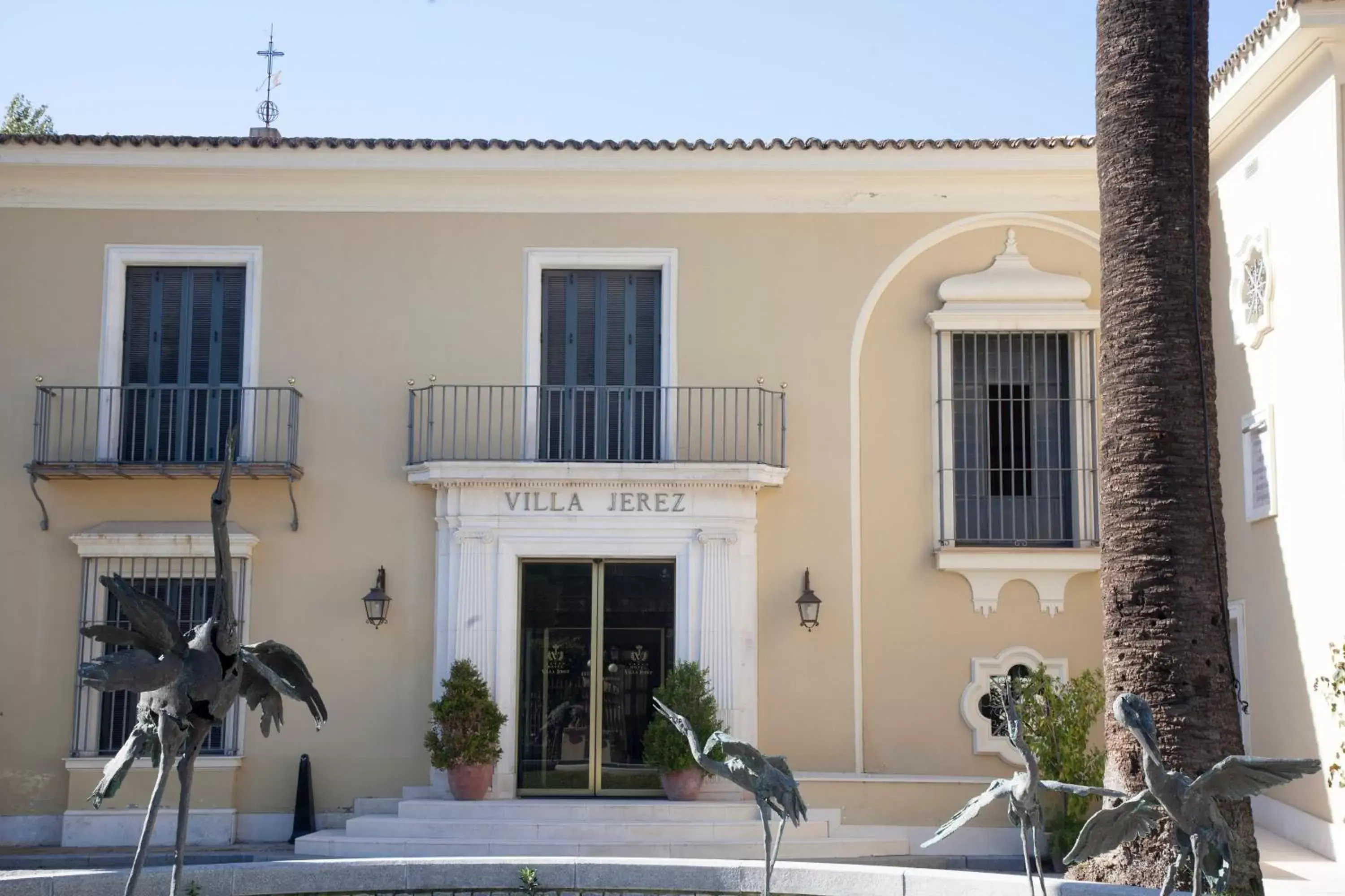 Facade/entrance, Property Building in Villa Jerez