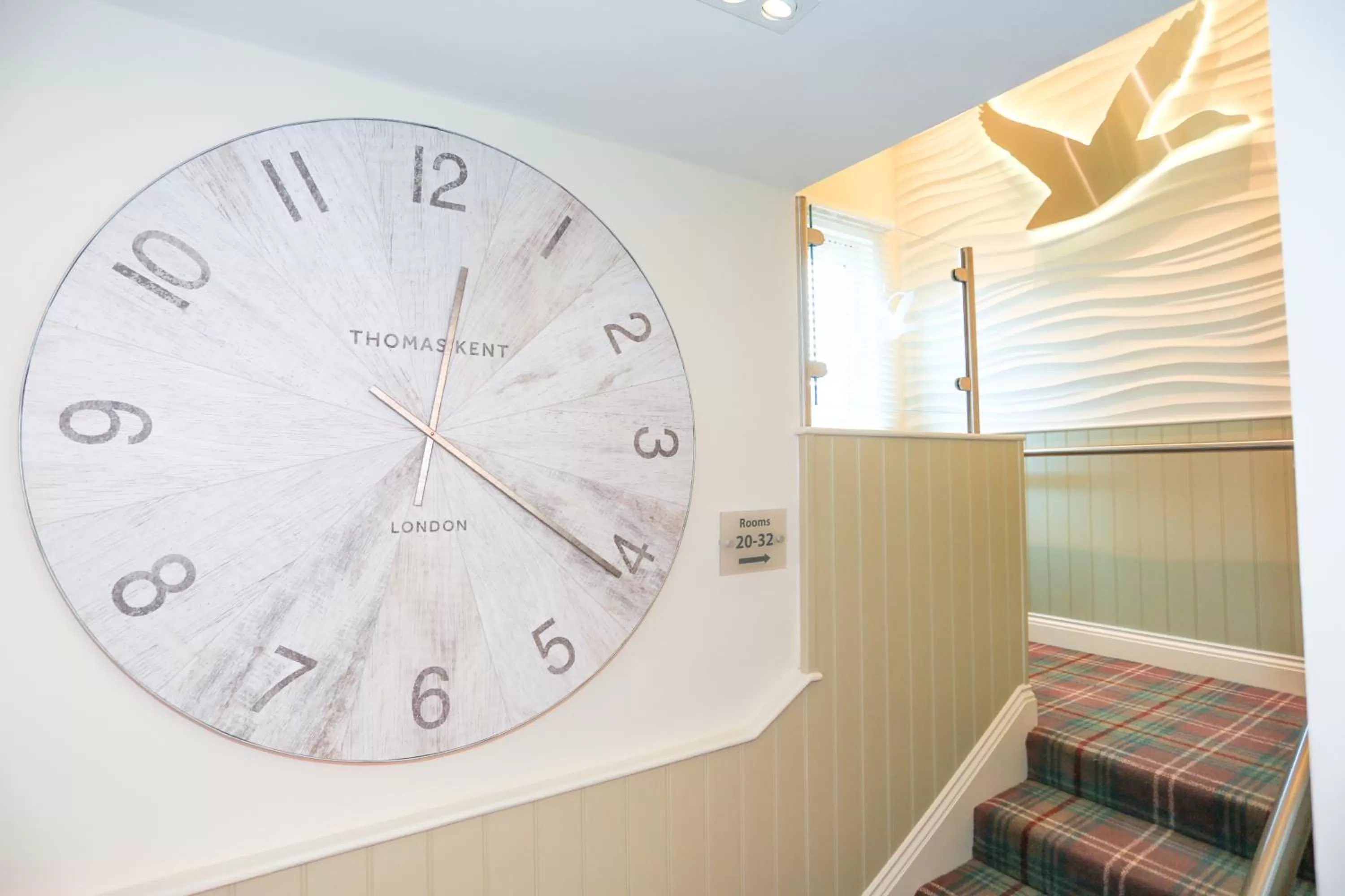 Decorative detail, Bed in Duck Bay Hotel & Restaurant