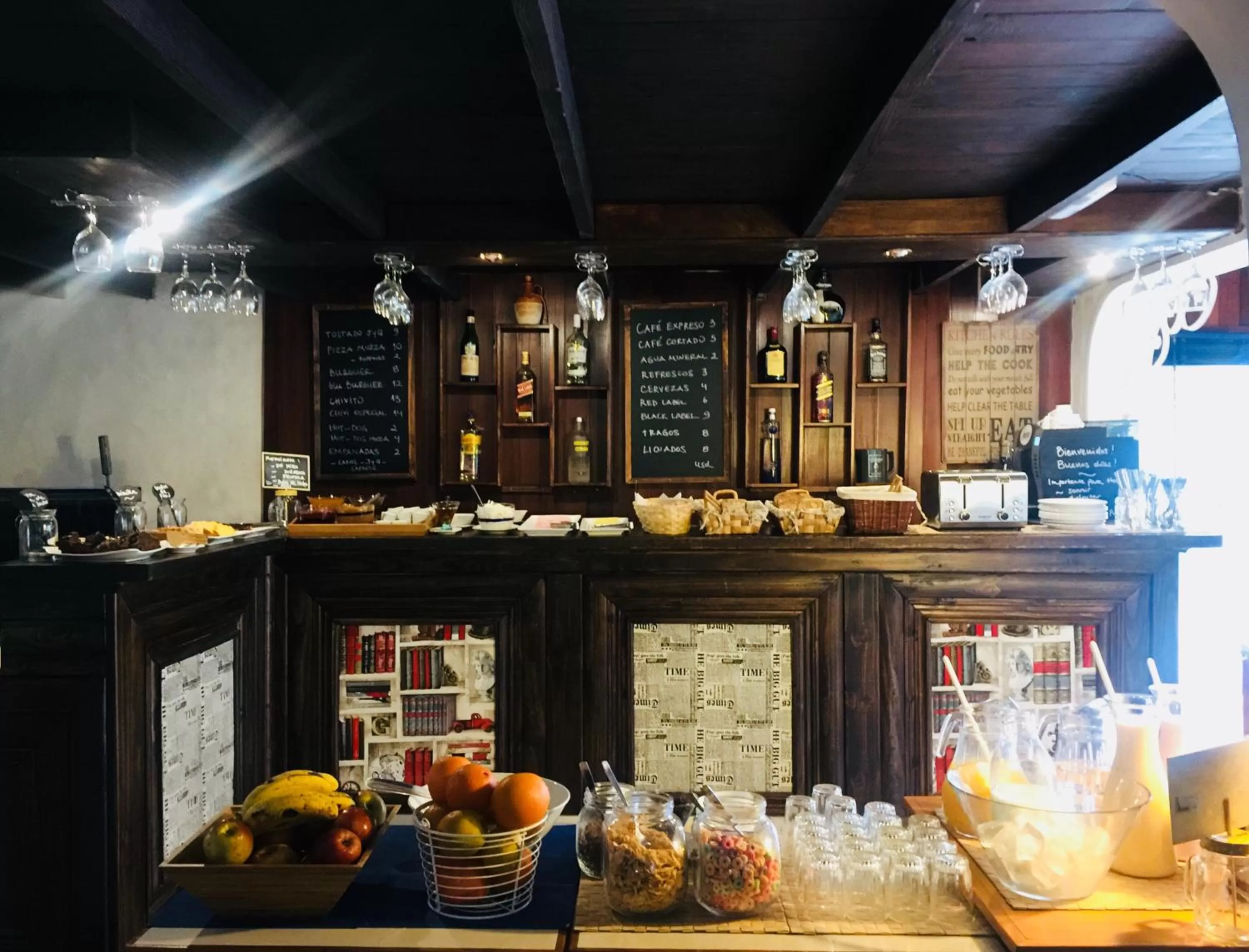 Breakfast in Blu Inn