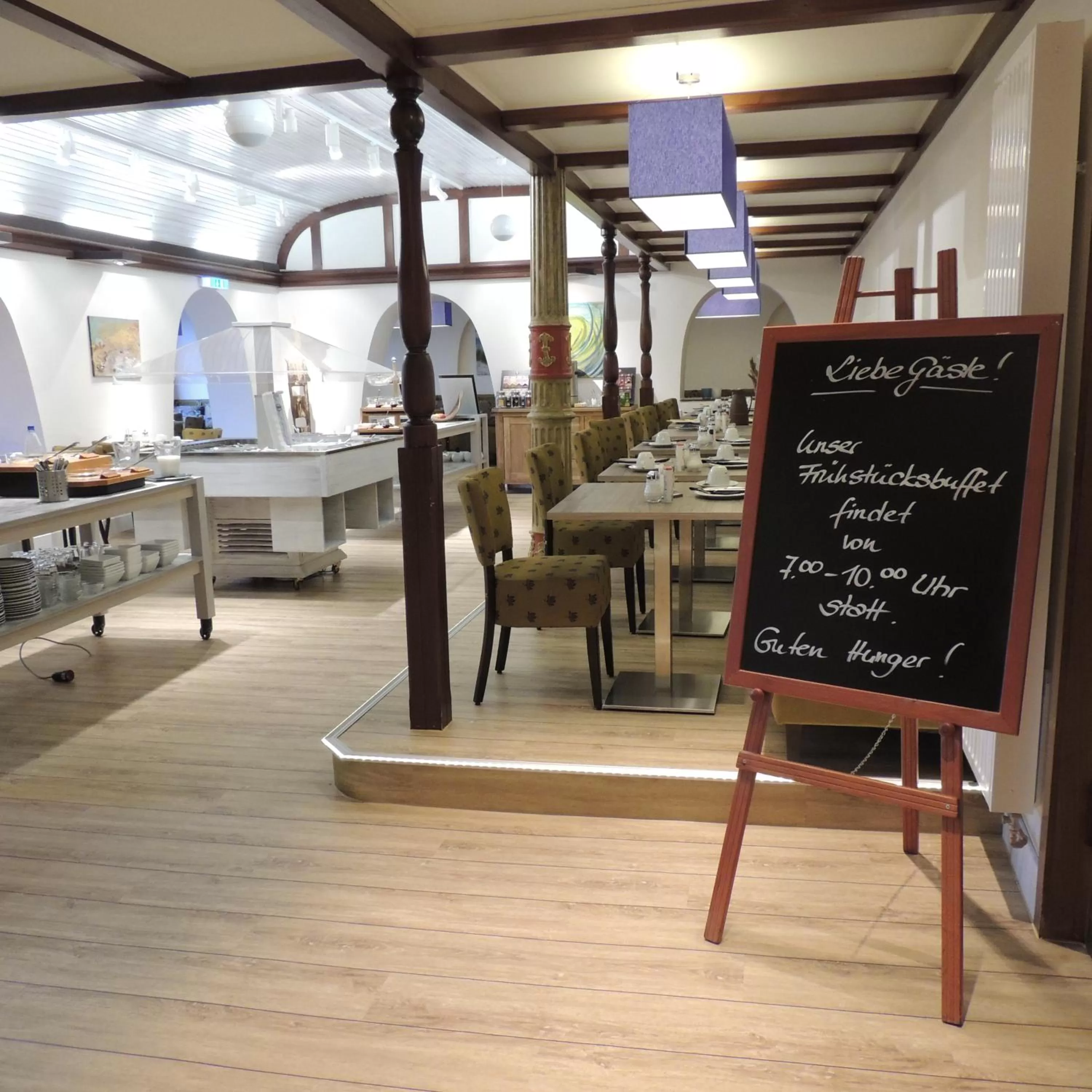 Restaurant/places to eat in Hotel Atlantik