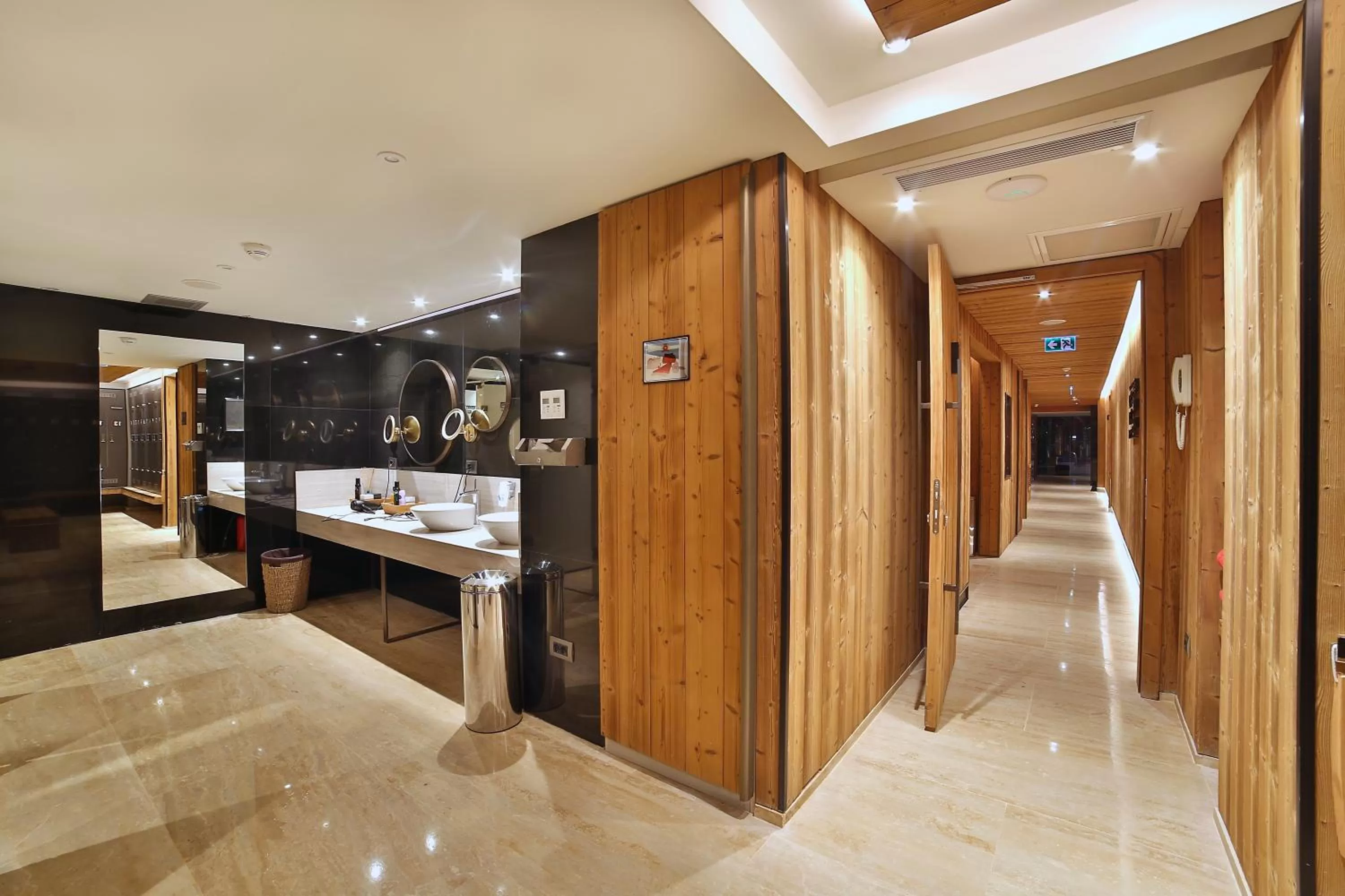 Fitness centre/facilities, Bed in Dosso Dossi Hotels & SPA Downtown