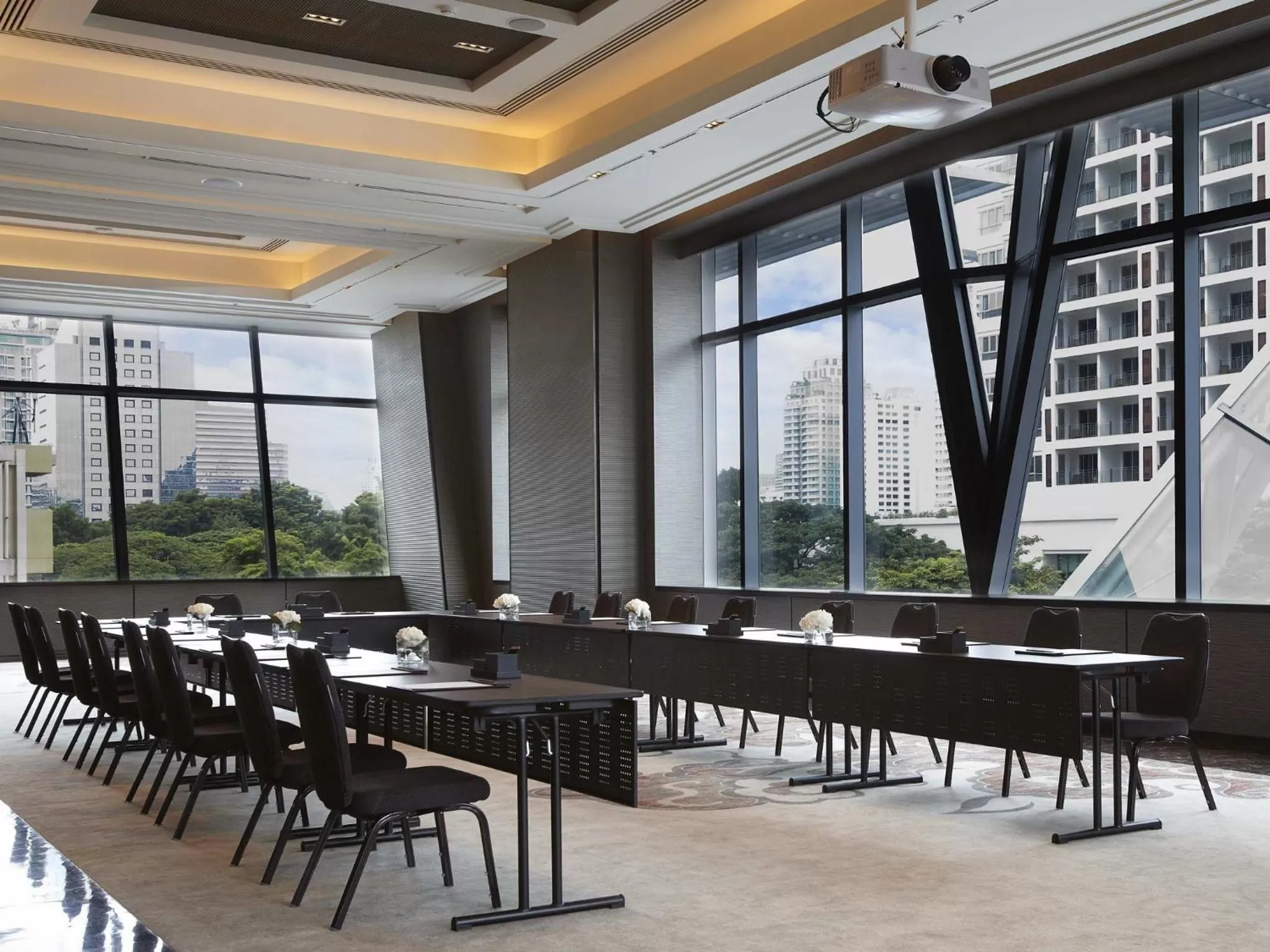 Business facilities in The Okura Prestige Bangkok