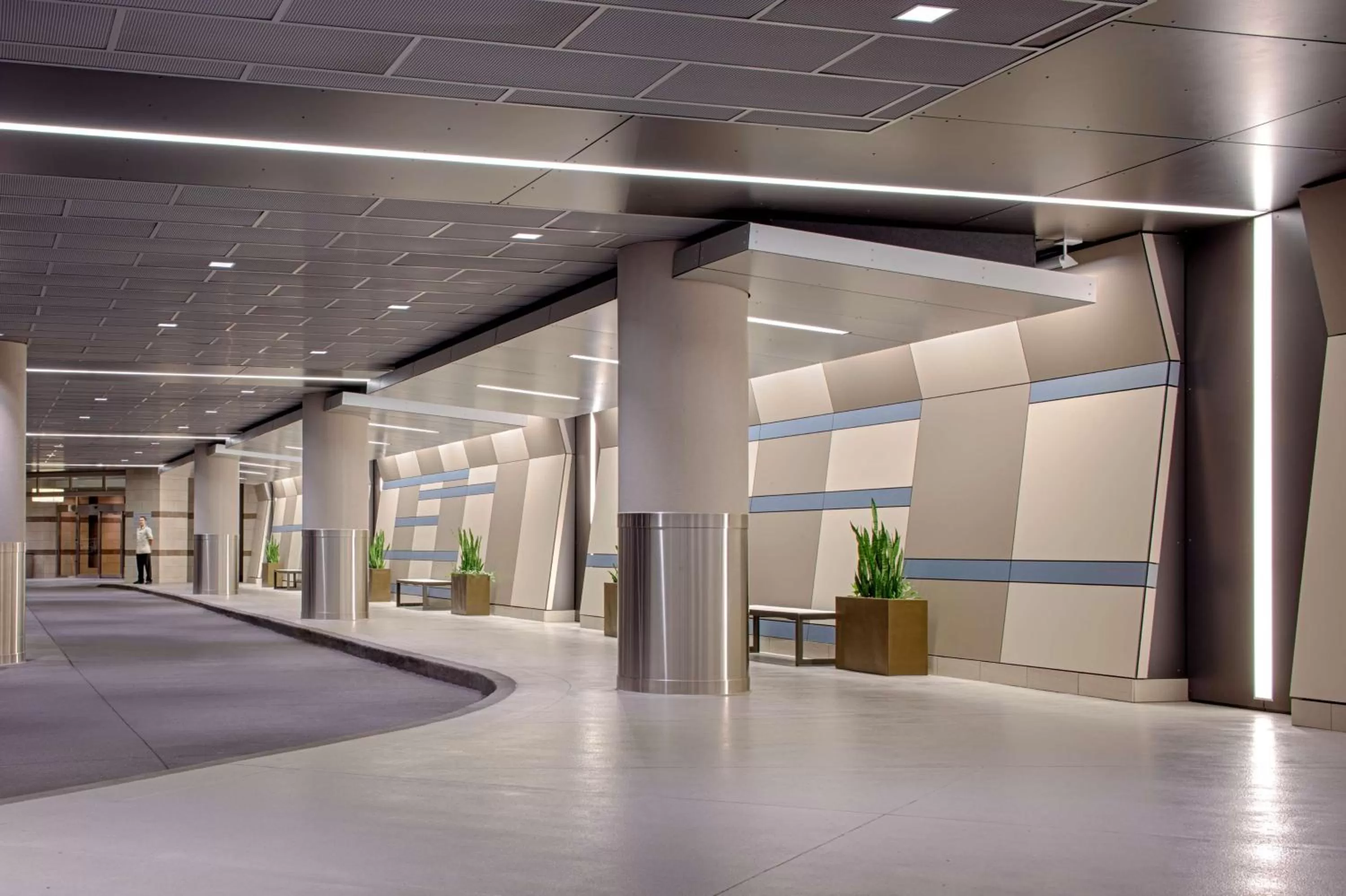 Property building in Hyatt Regency Indianapolis