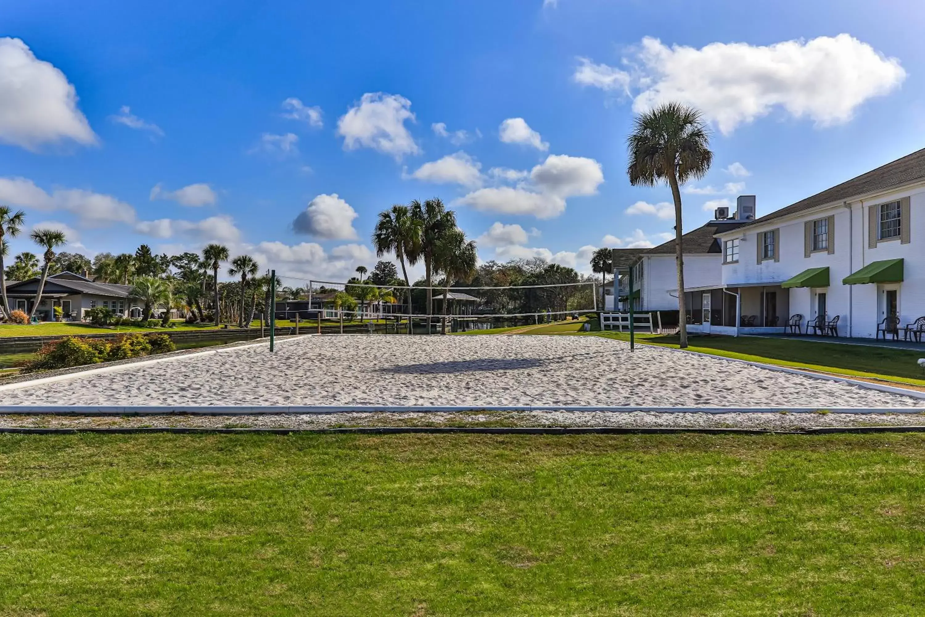 Property Building in Plantation Resort on Crystal River, Ascend Hotel Collection