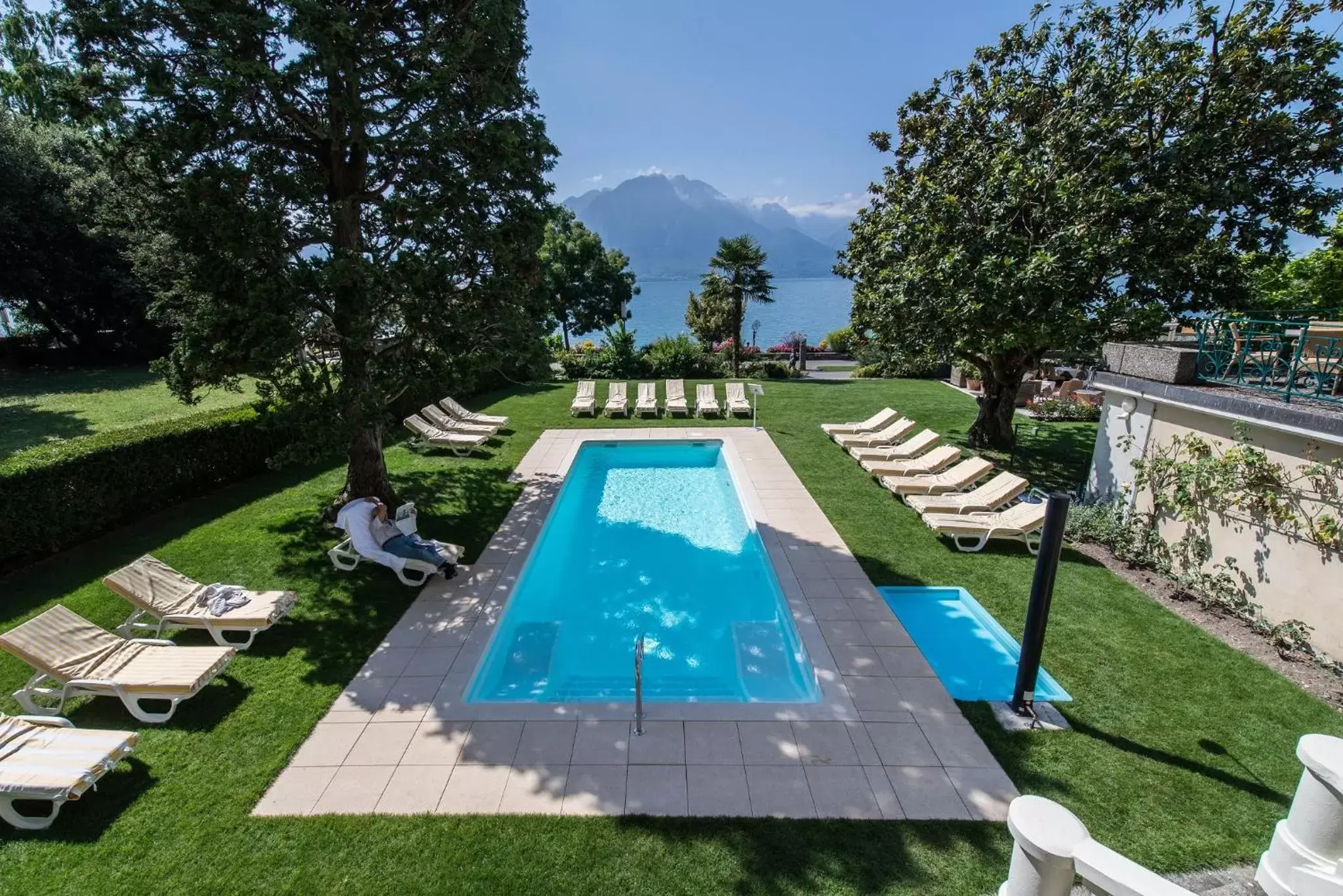 Summer, Swimming Pool in Hotel Eden Palace au Lac