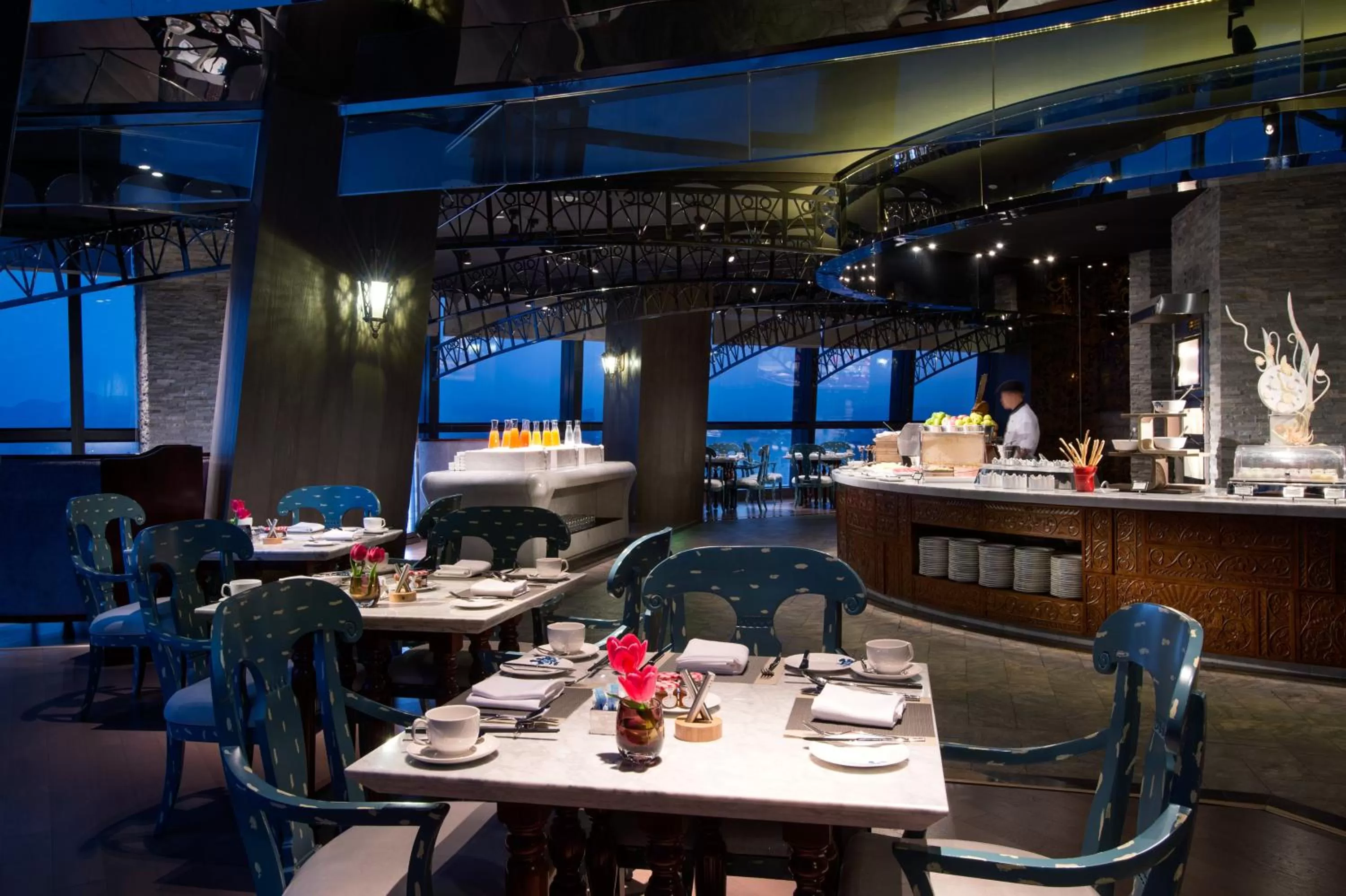 Restaurant/places to eat in Sofitel Kunming