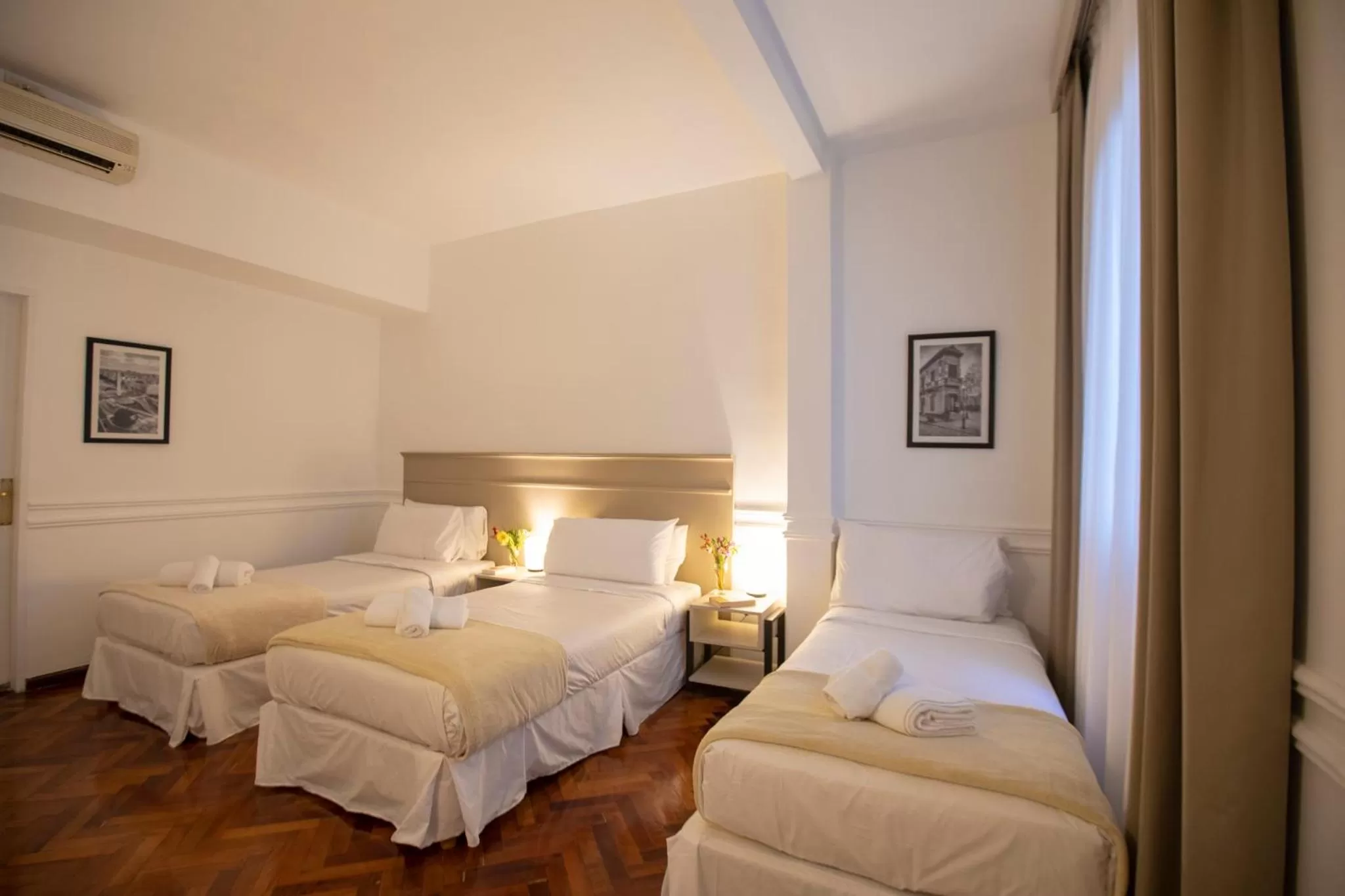 Photo of the whole room, Bed in El Misti Hotel Buenos Aires Centro