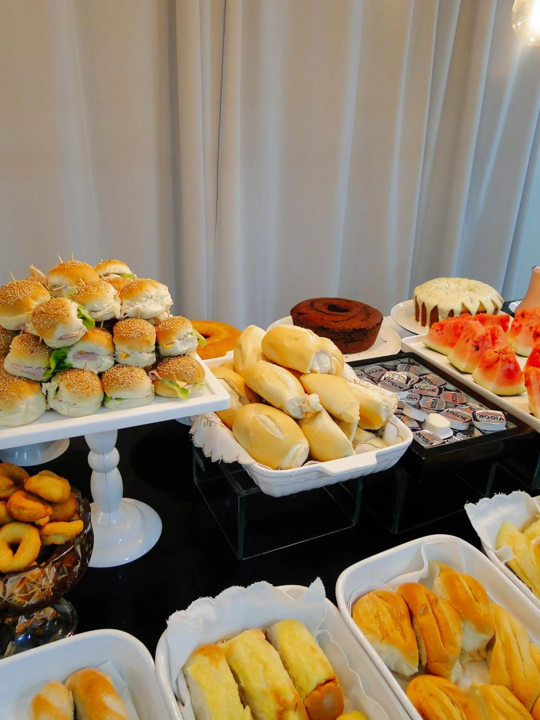 Food in Hotel Albinos