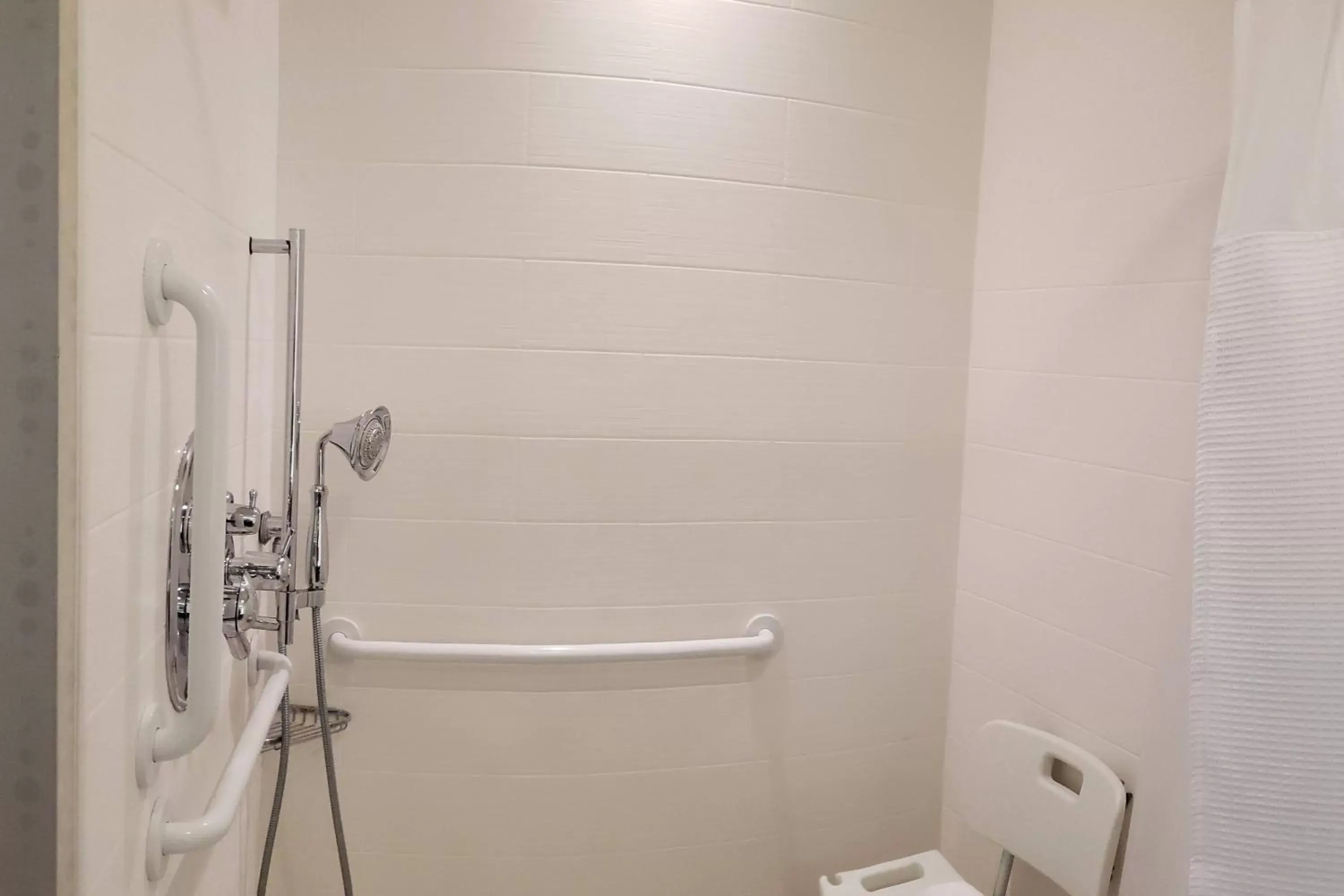 Bathroom in SpringHill Suites by Marriott Grand Junction Downtown/Historic Main Street
