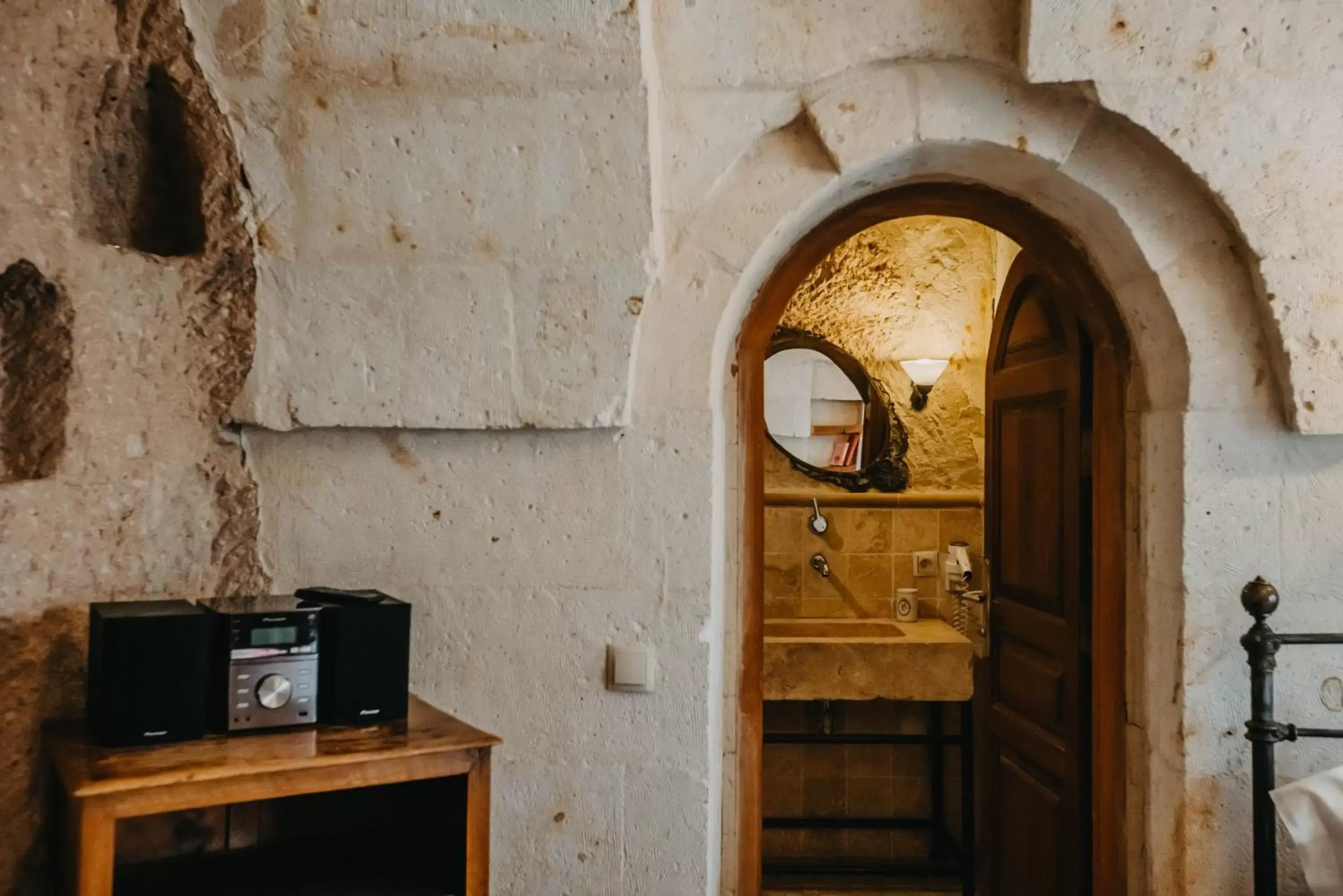 Decorative detail in Melekler Evi Cave Hotel