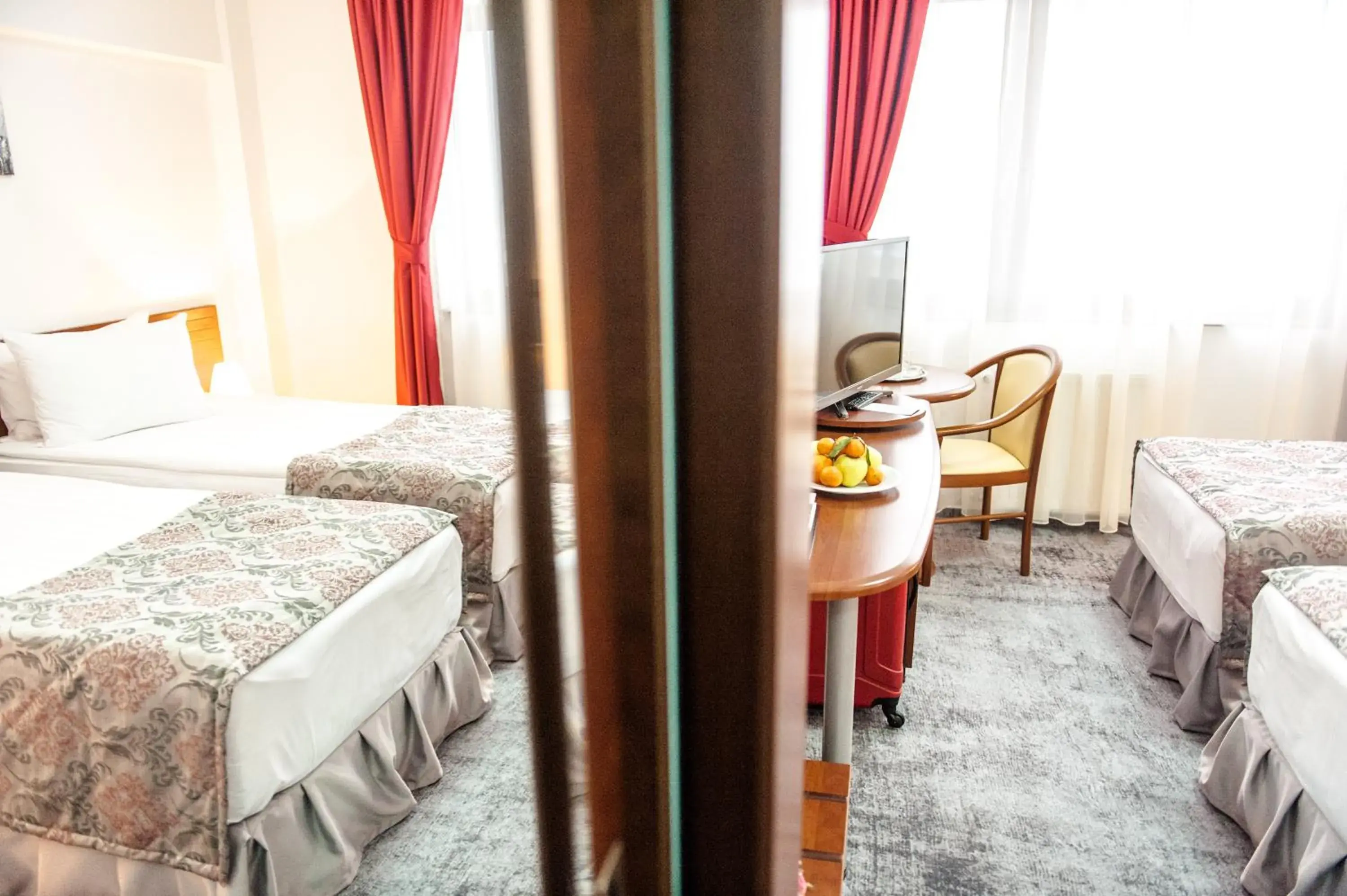 Photo of the whole room, Bed in Hotel Parc Sibiu