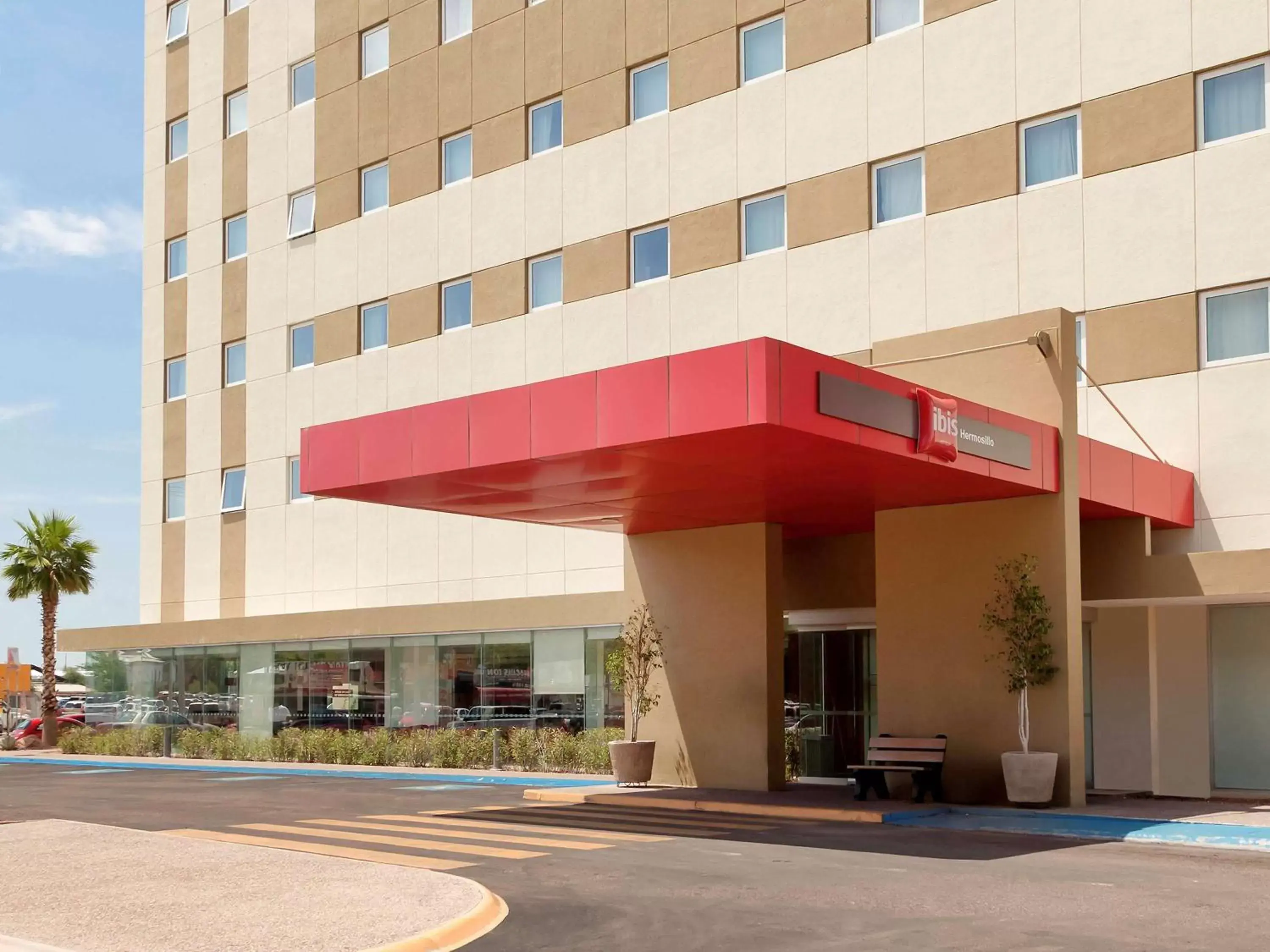 Property building in Ibis Hermosillo Property building in Ibis Hermosillo