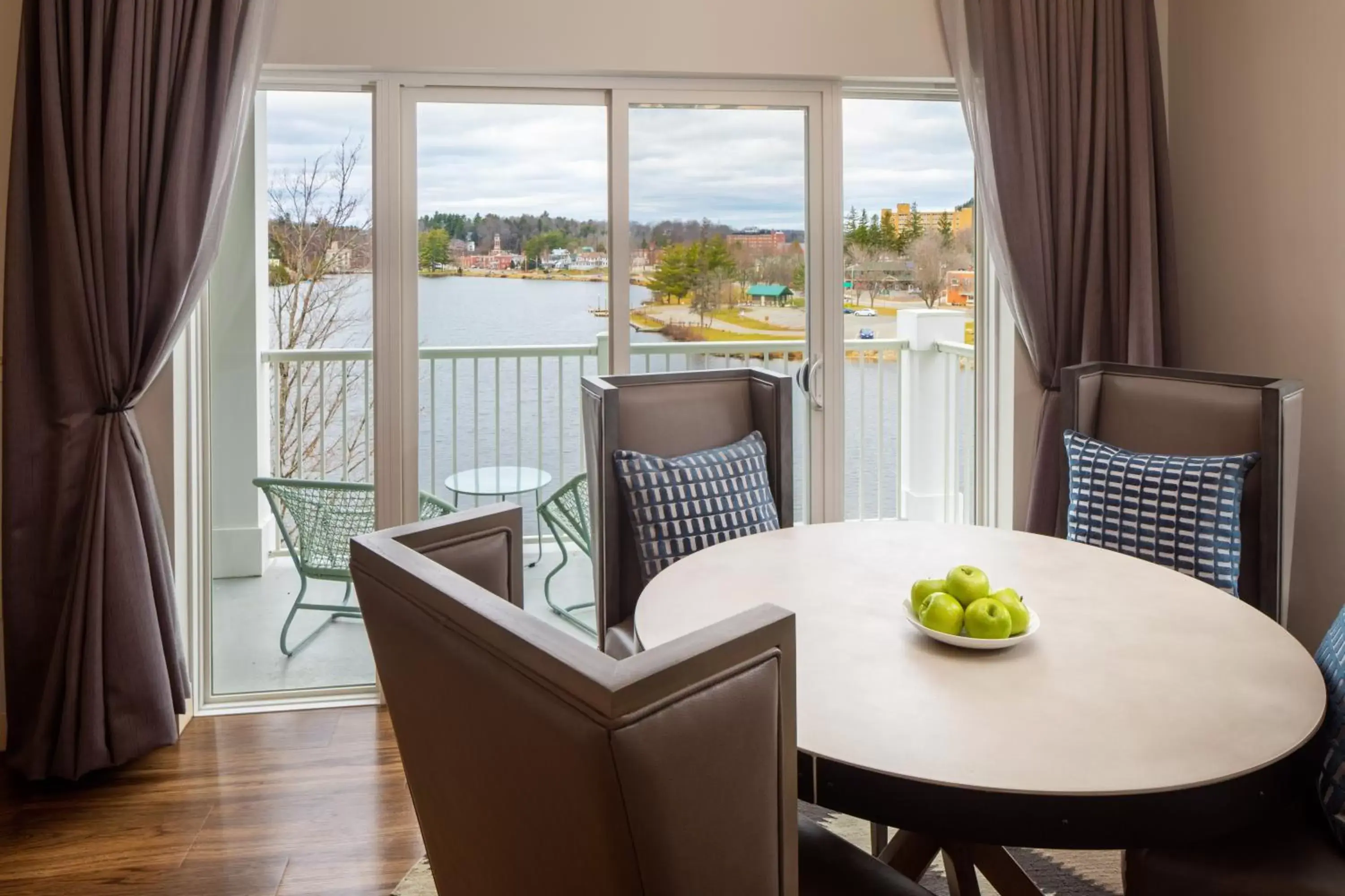 View (from property/room), Seating Area in Saranac Waterfront Lodge