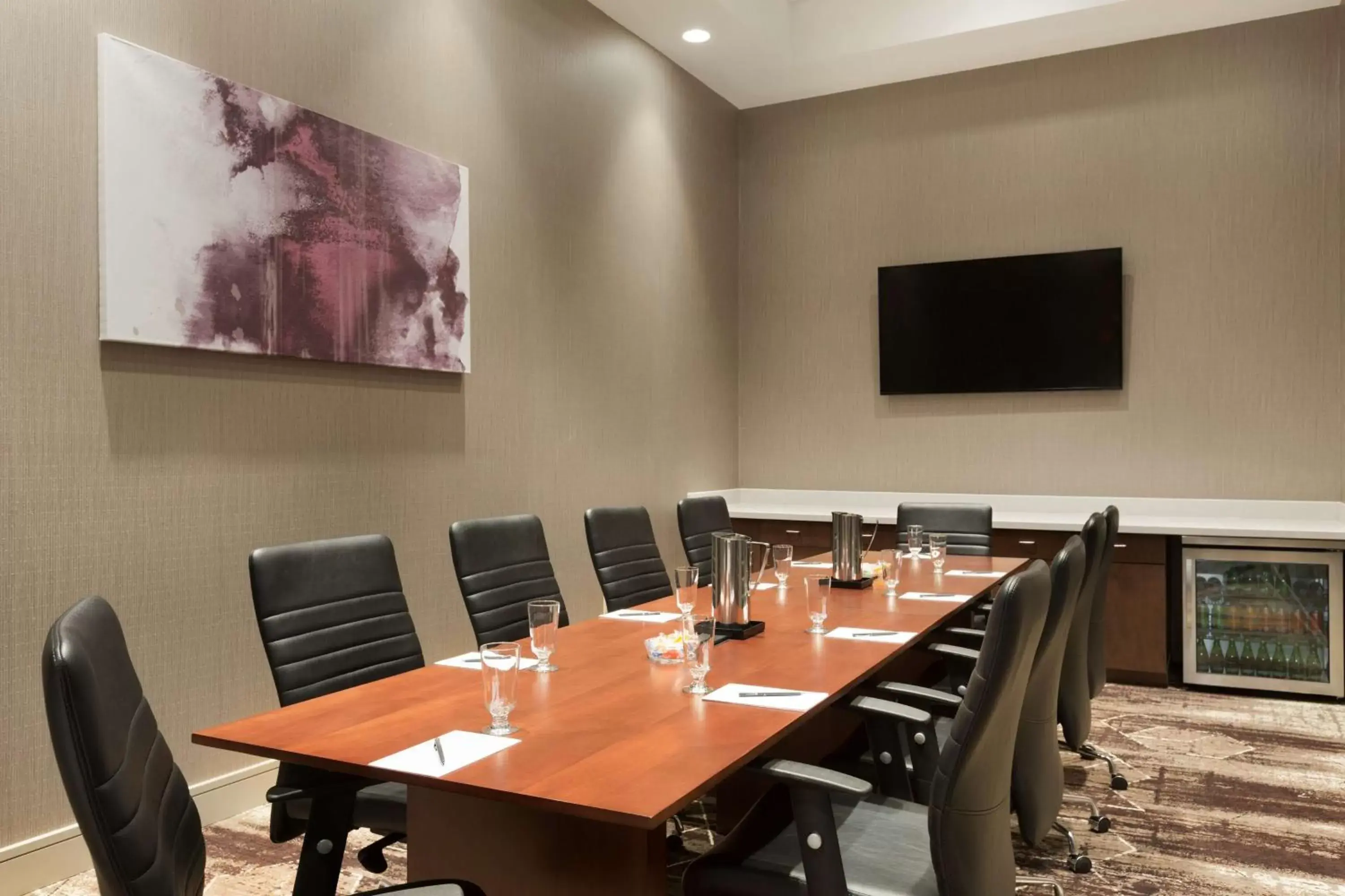 Meeting/conference room in Embassy Suites by Hilton Phoenix Downtown North