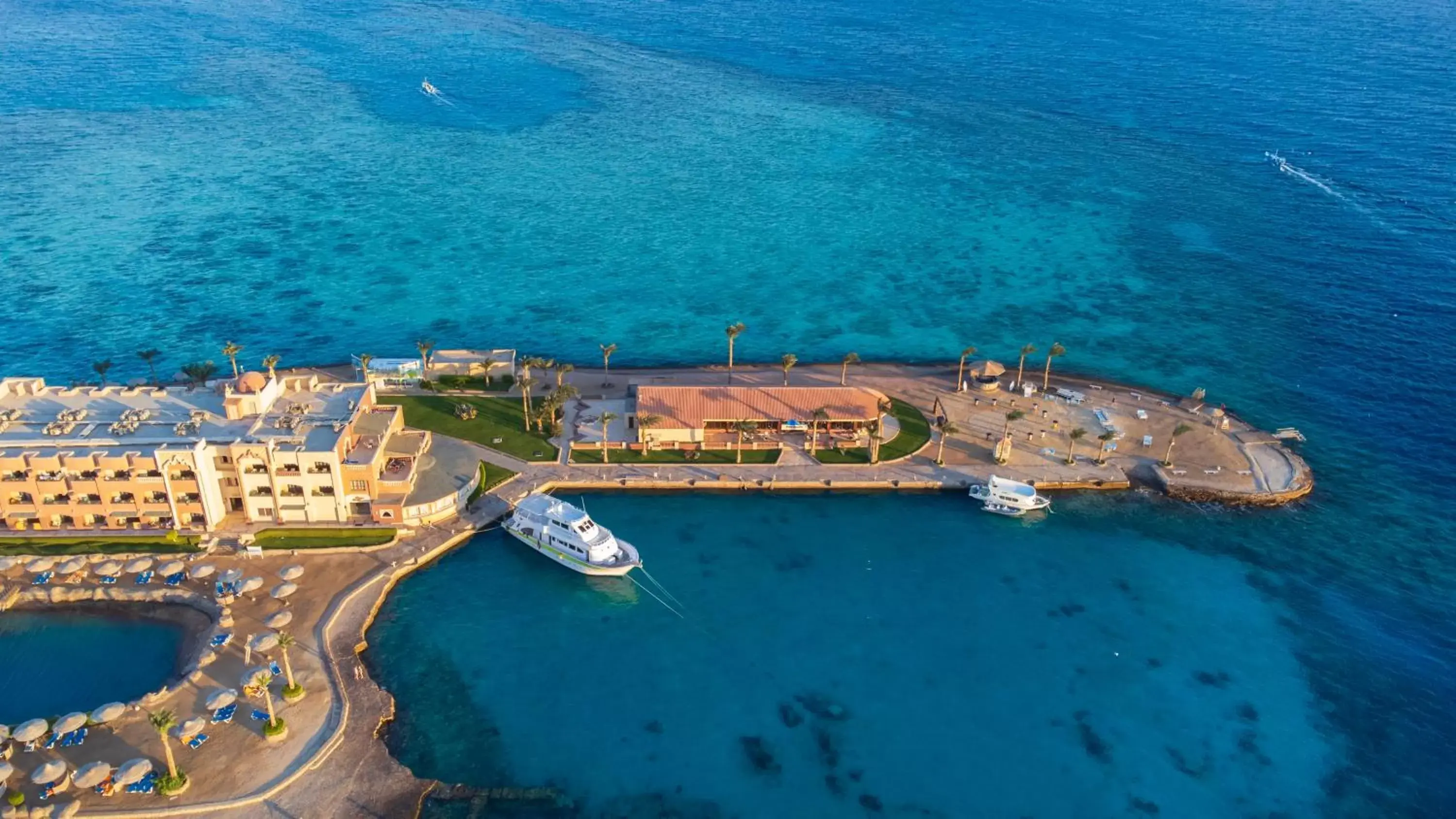 Bird's-eye View in Sunny Days El Palacio Resort & Spa