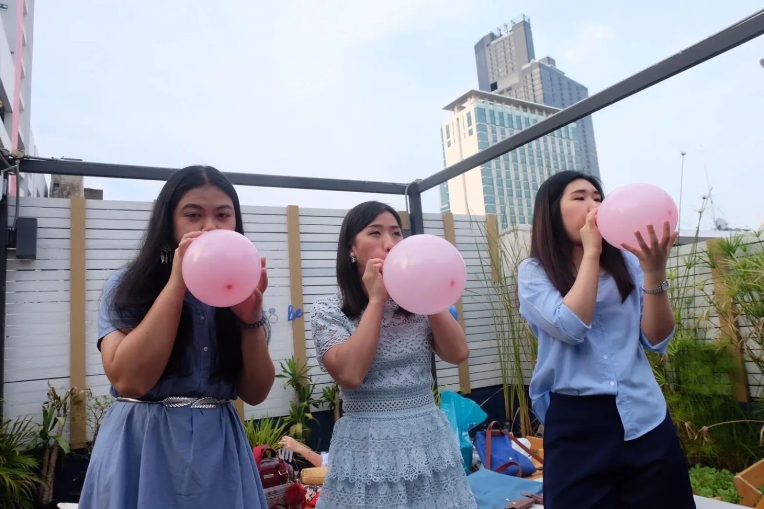 People in Kinnon Deluxe Hostel Coworking Cafe