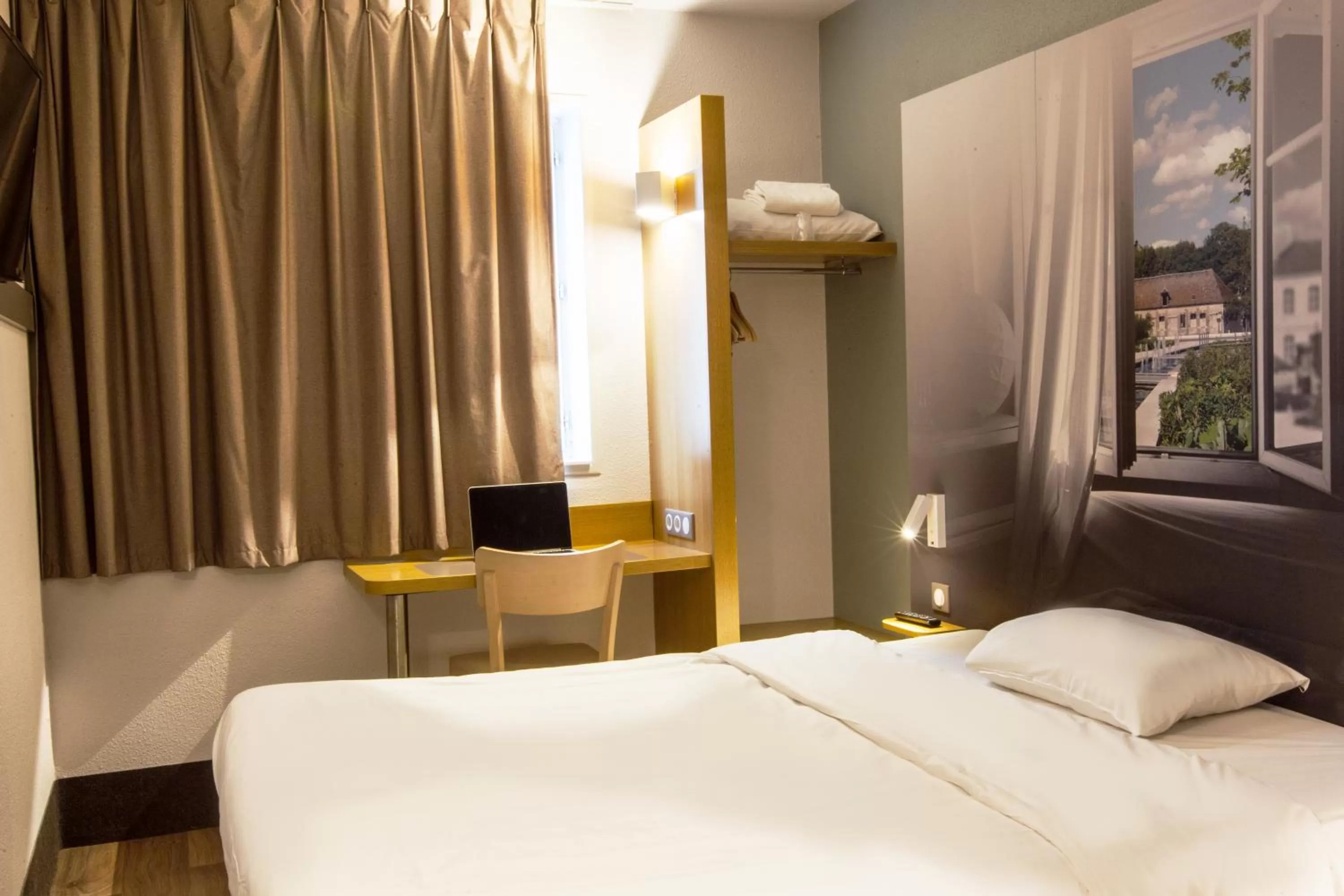 Double Room in B&B HOTEL Troyes Saint-Parres-aux-Tertres