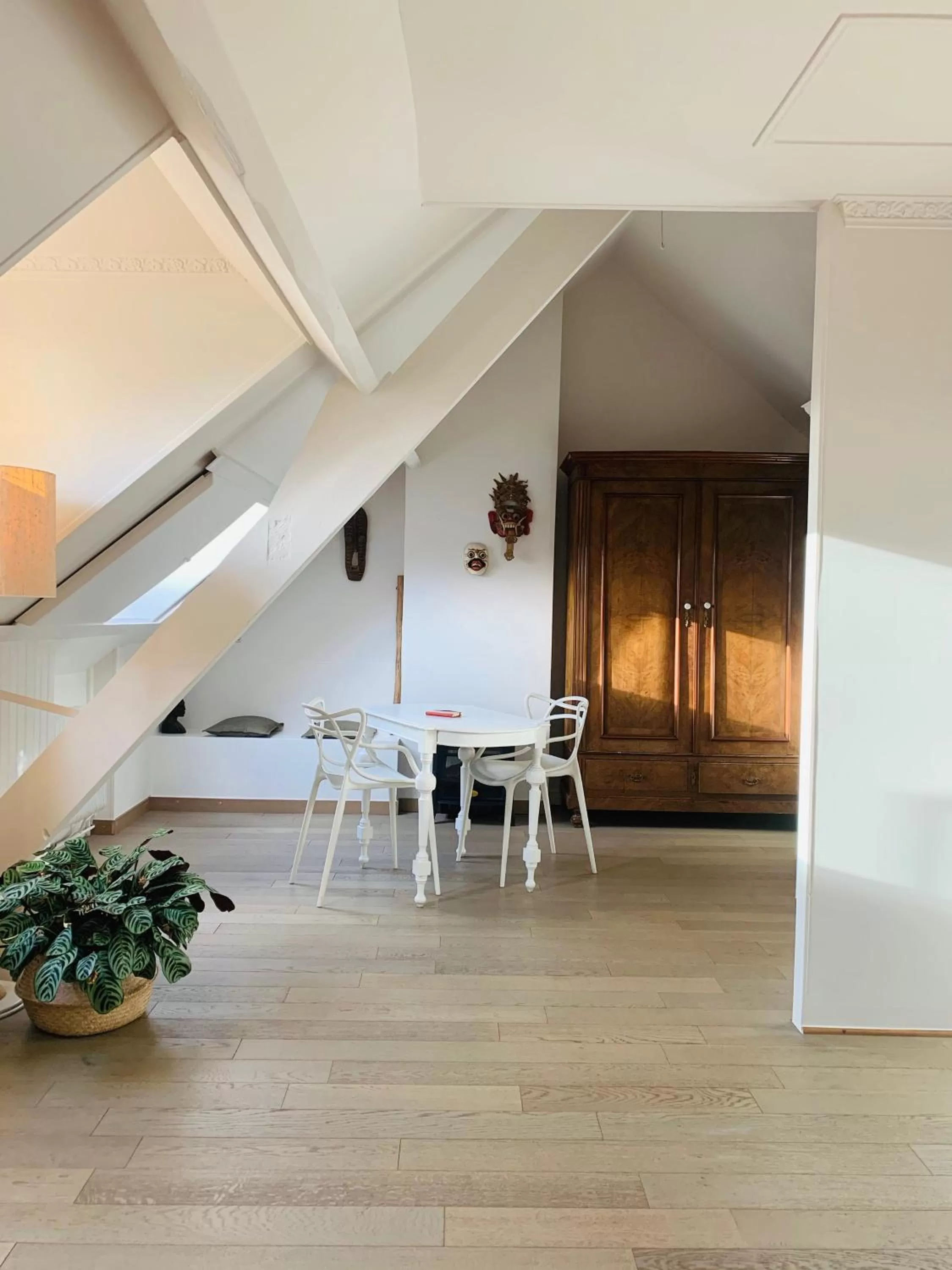 Seating area in Maison d'Artiste