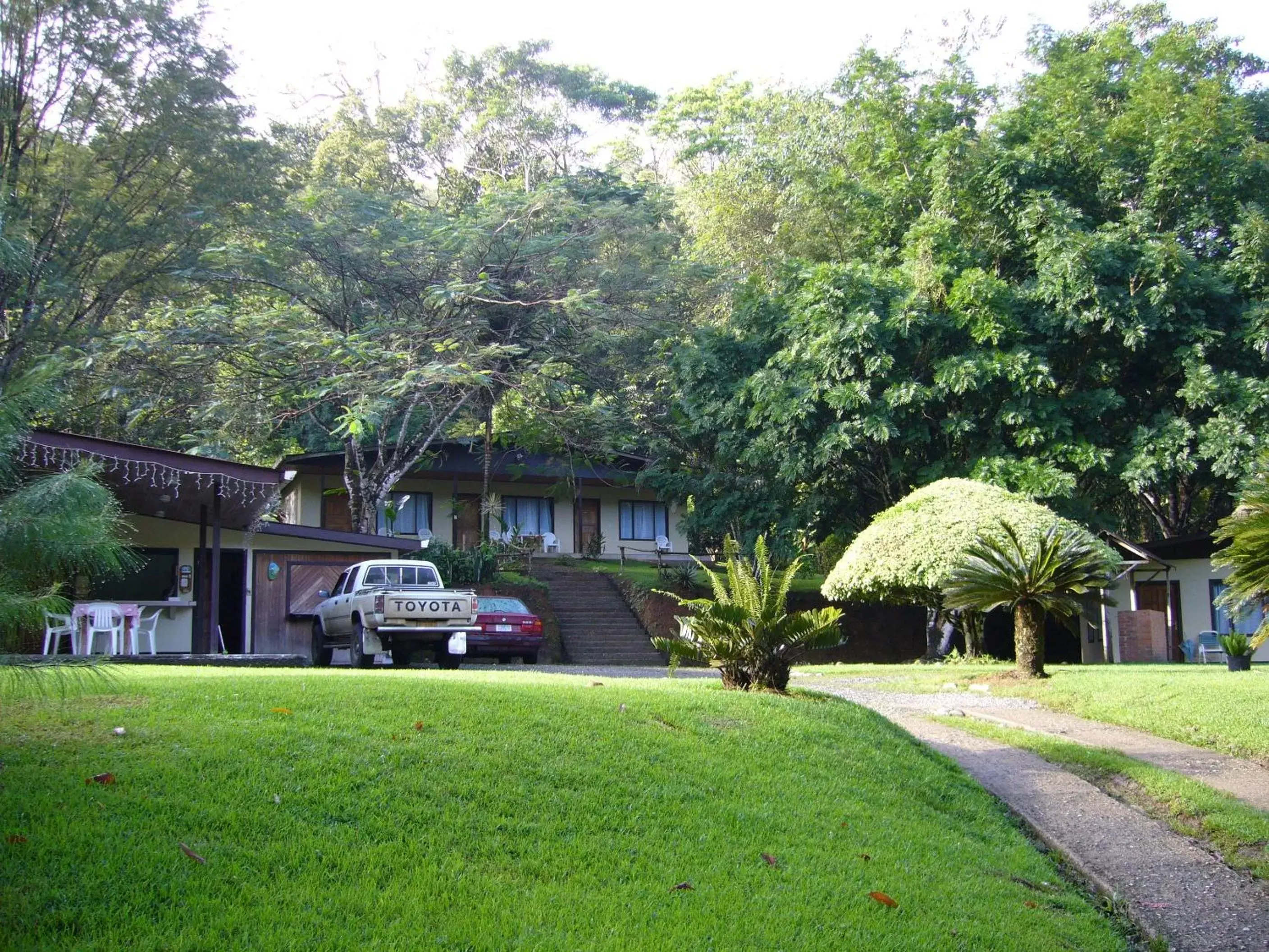 Garden, Property Building in La Purruja Lodge