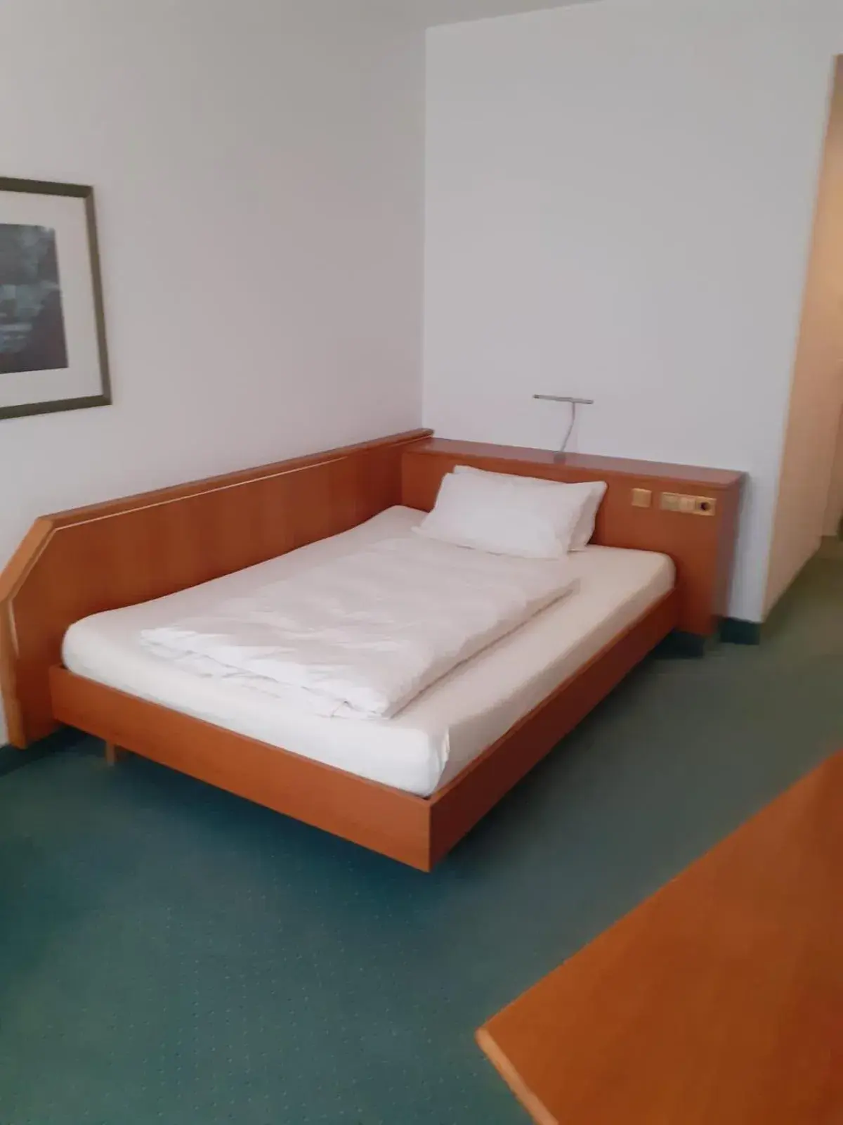 Bed in Hotel Kaiserhof