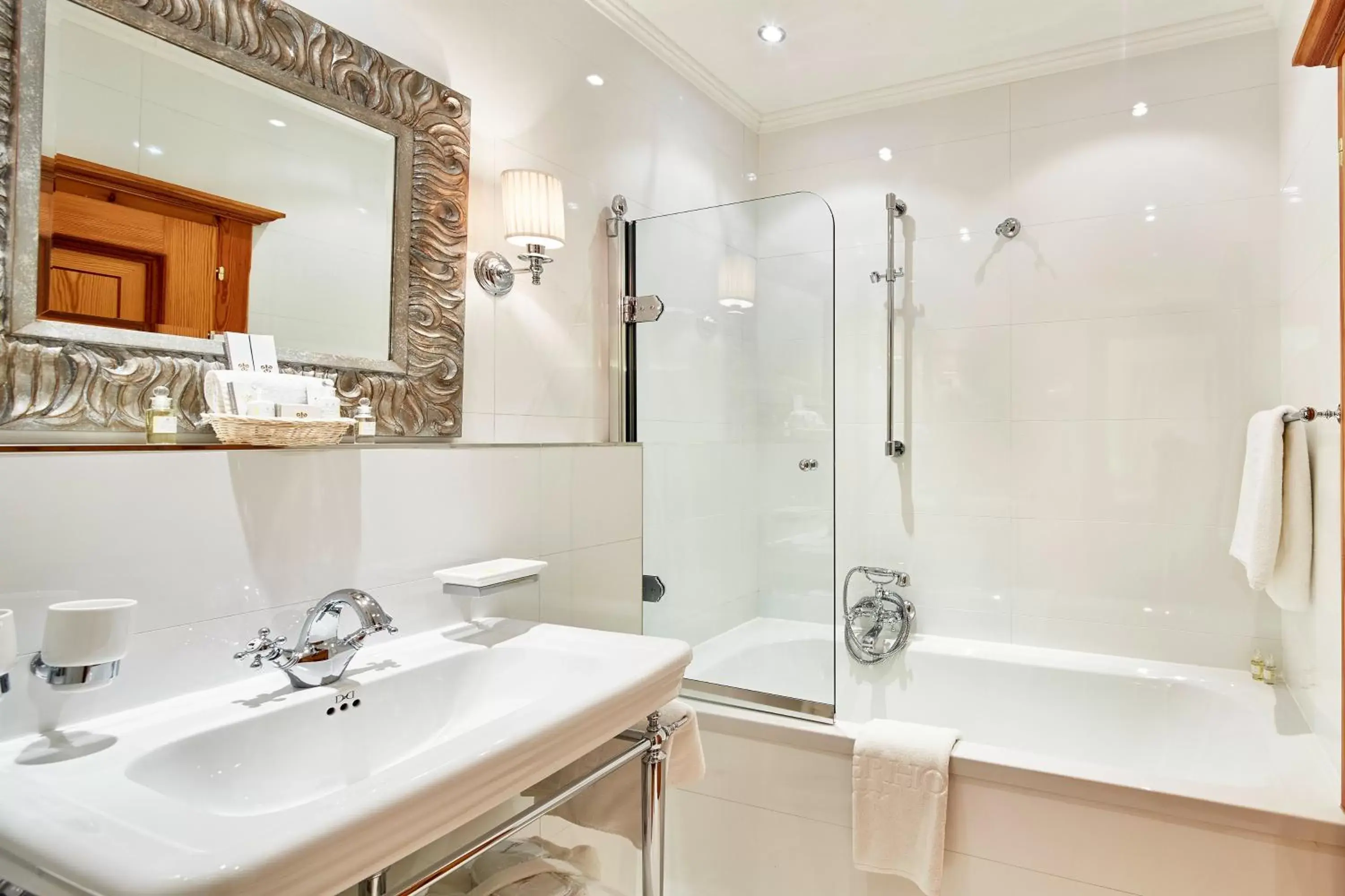 Bathroom in Relais & Châteaux Hotel Tennerhof
