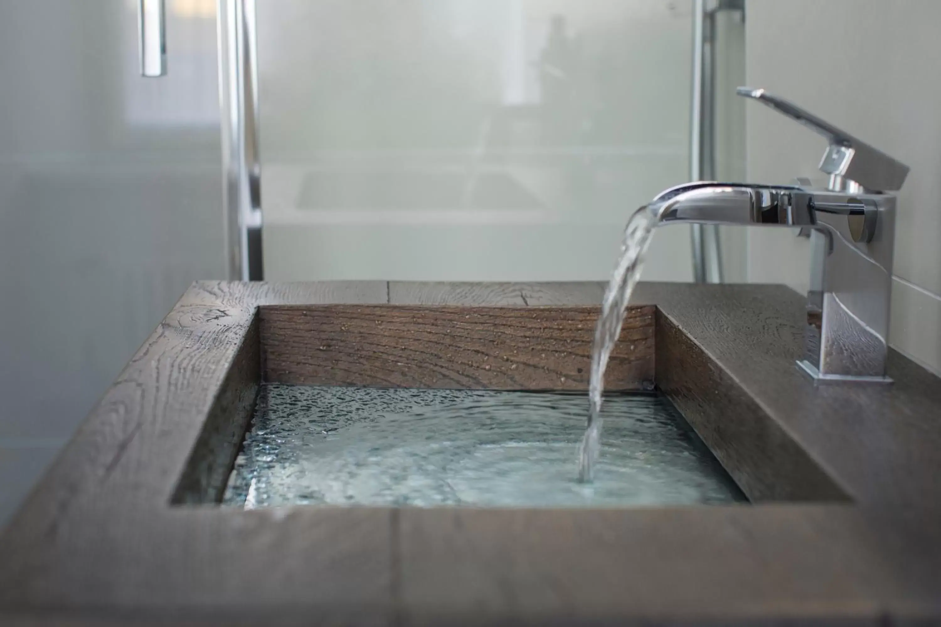 Shower, Bathroom in Caffè dell'Arte Boutique Rooms