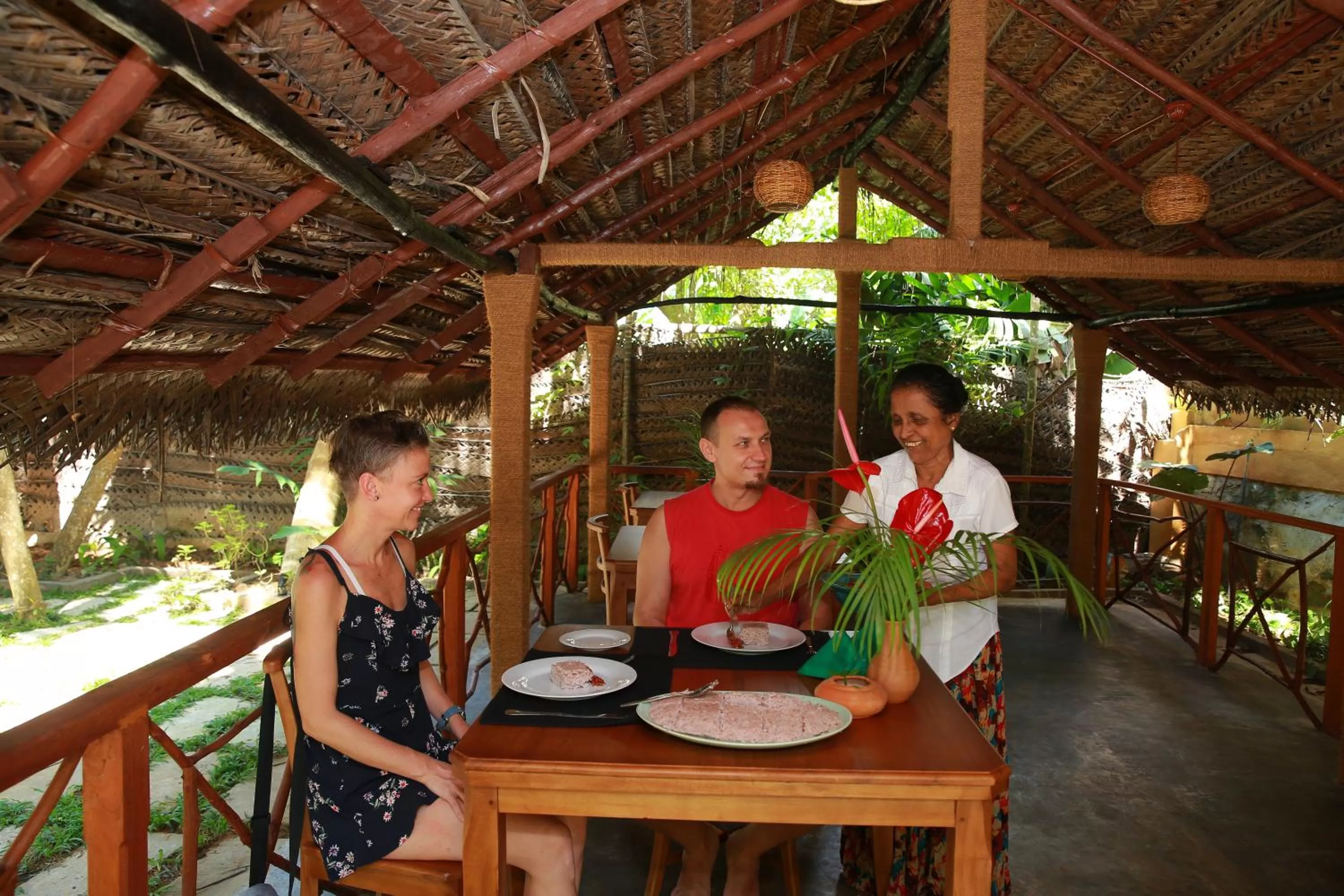 Restaurant/places to eat in Limecabanas-srilanka