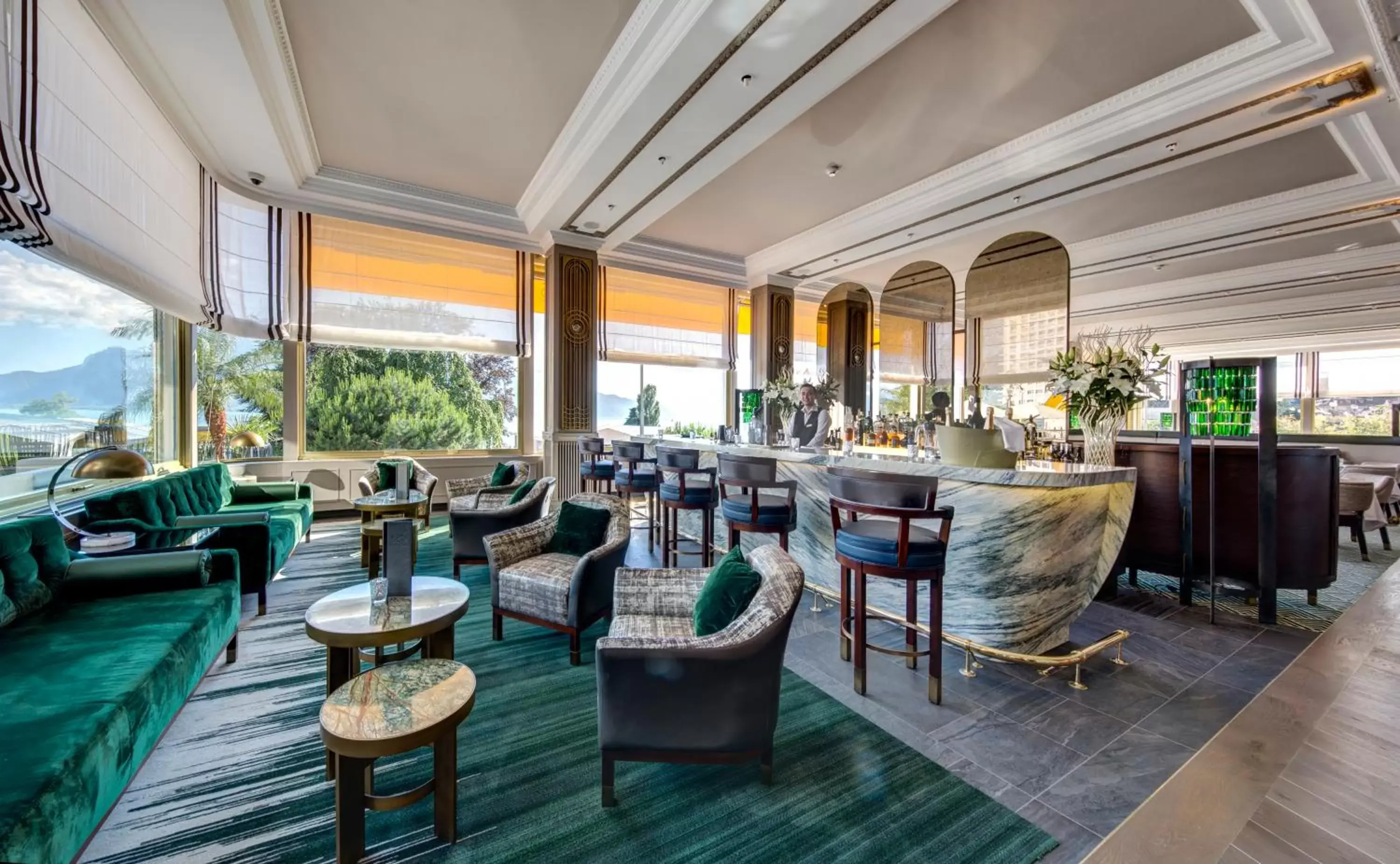 Restaurant/places to eat, Lounge/Bar in Fairmont Le Montreux Palace