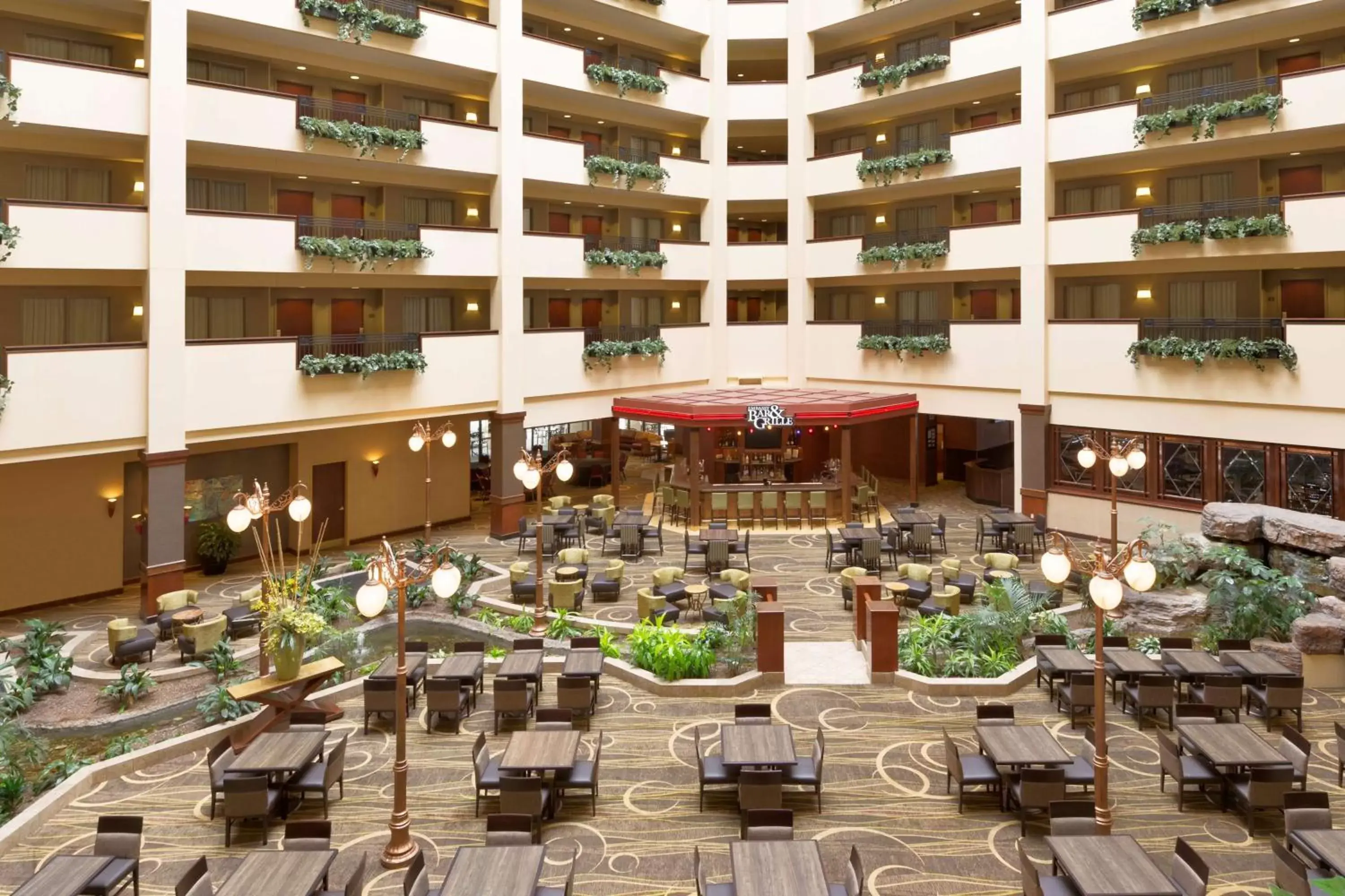Lobby or reception, Restaurant/Places to Eat in Embassy Suites Lincoln