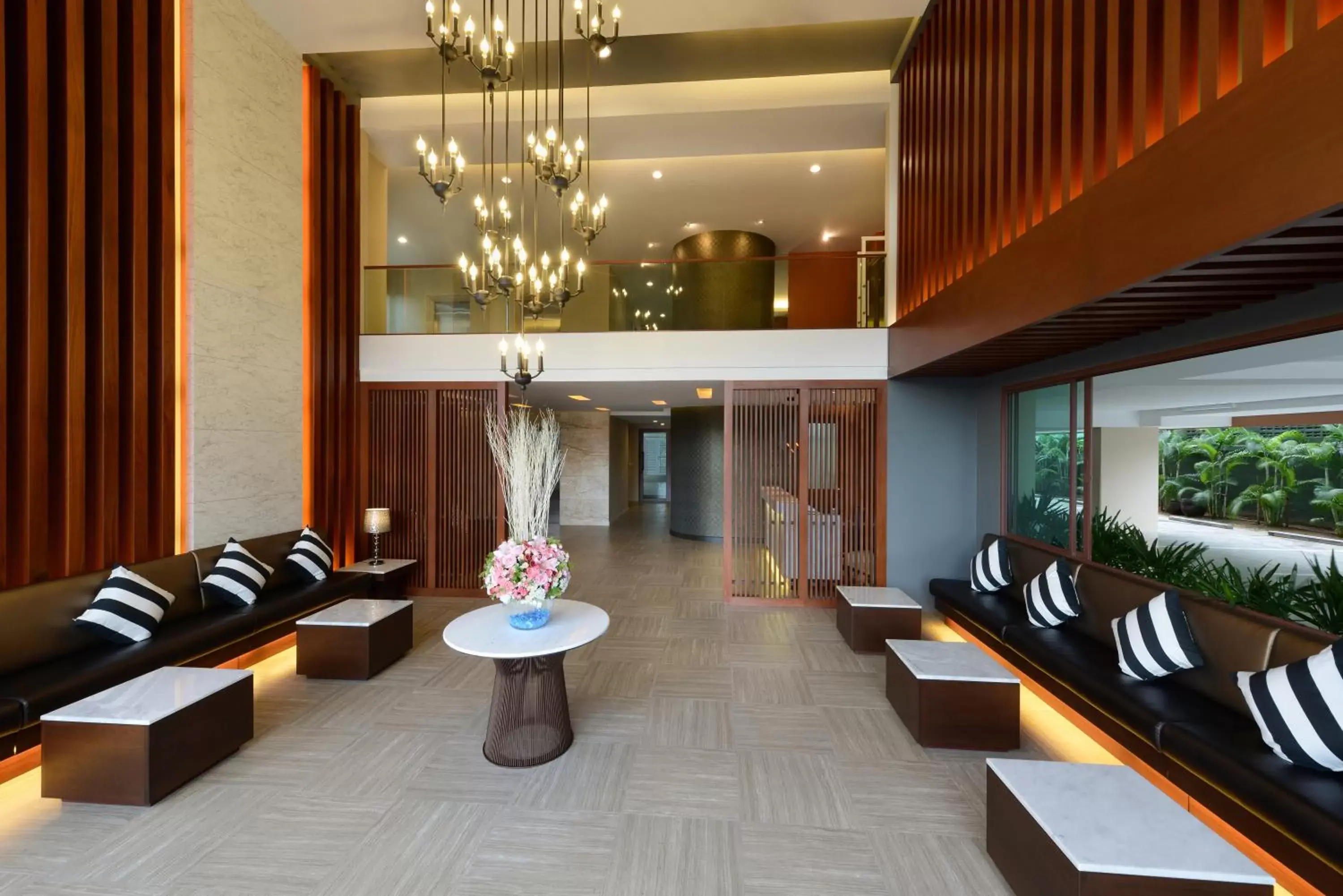 Lobby or reception, Lobby/Reception in Hisea Huahin Hotel - SHA Extra Plus