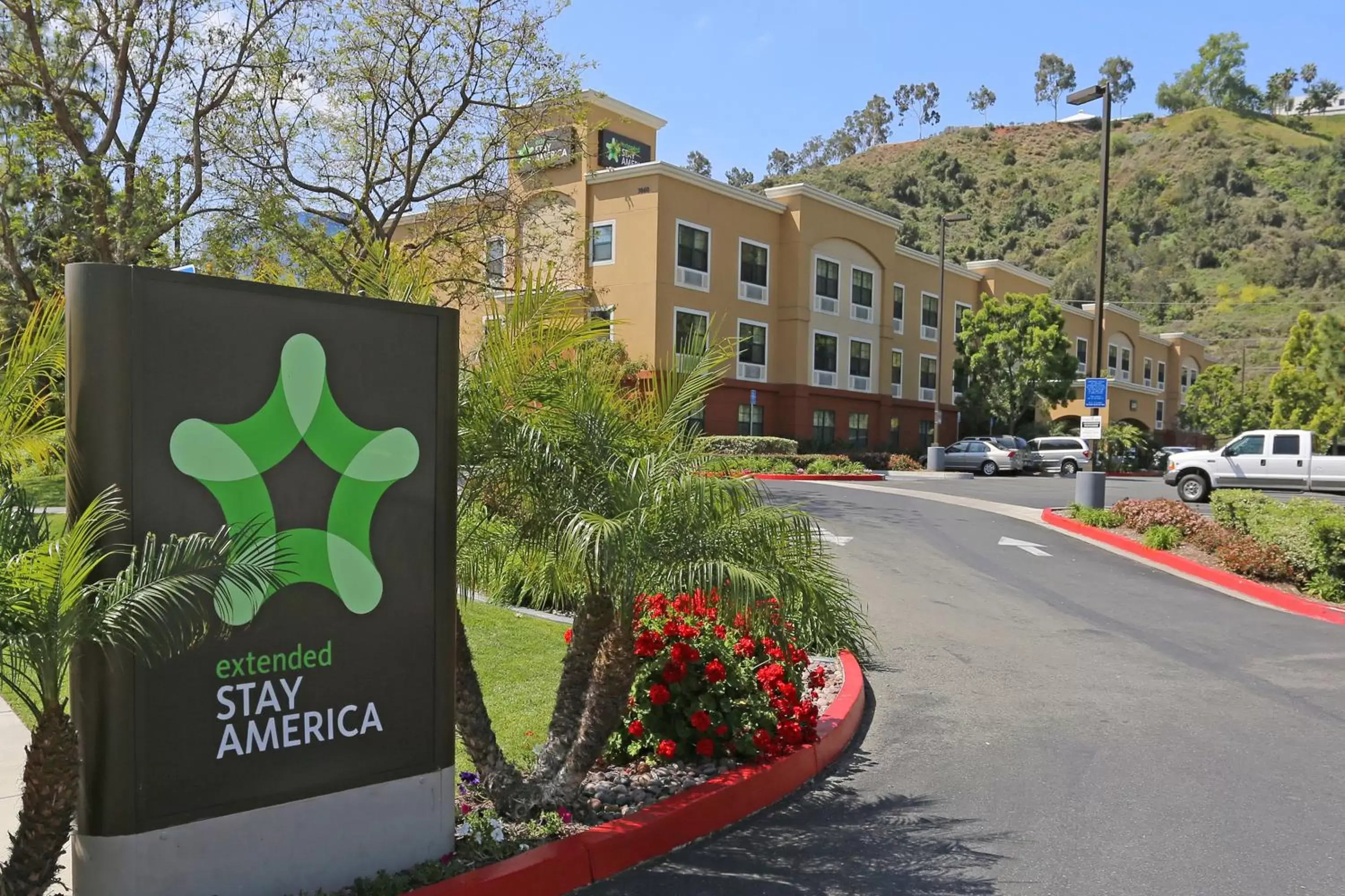 Property building in Extended Stay America Suites - San Diego - Mission Valley - Stadium