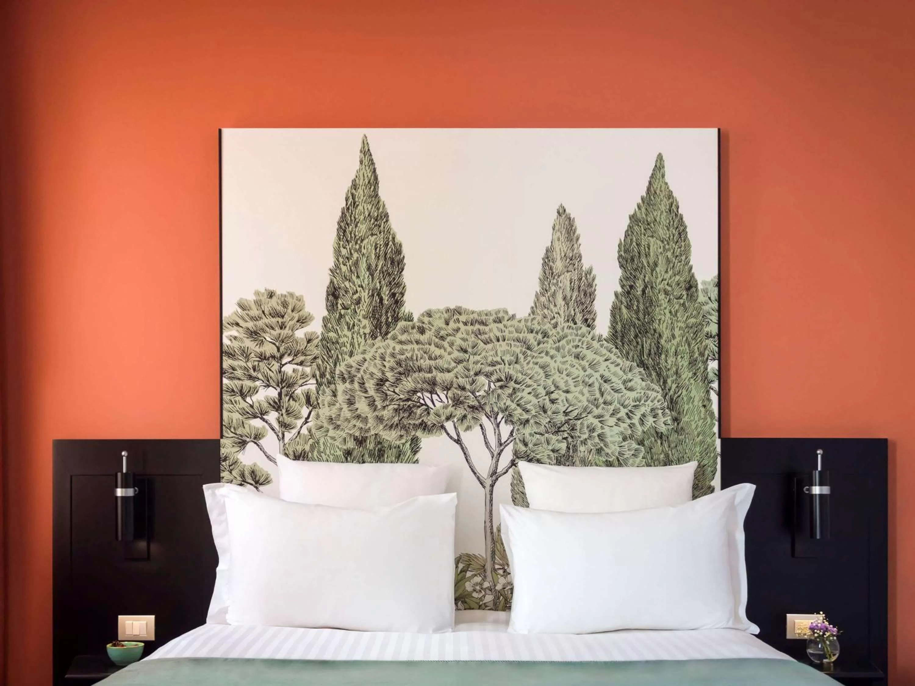 Photo of the whole room, Bed in Hotel Mercure Roma Corso Trieste