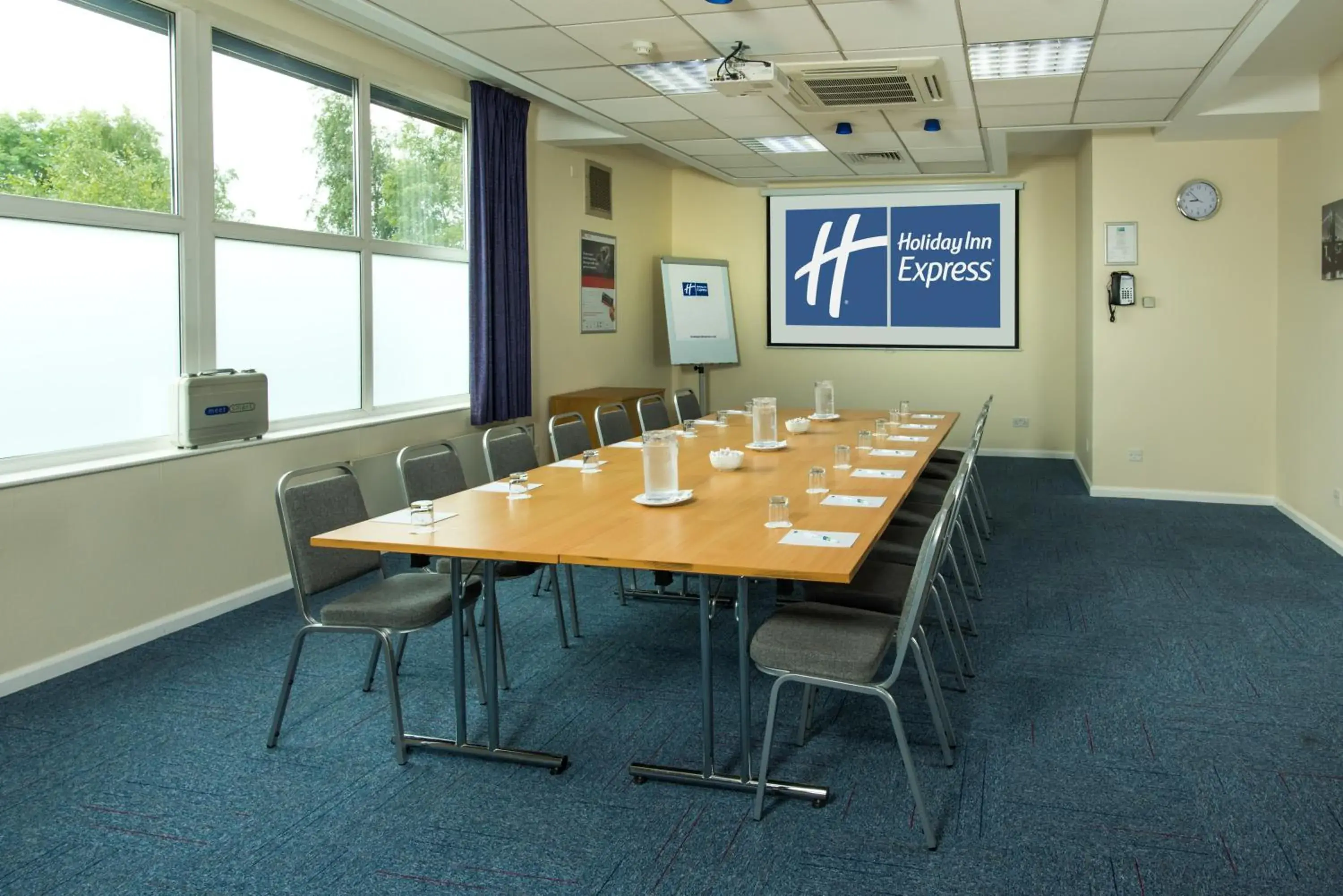 Meeting/conference room in Holiday Inn Express Burton On Trent