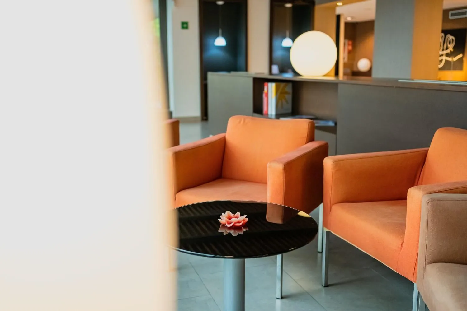 Lounge or bar in Magnolia Hotel - Adults Only