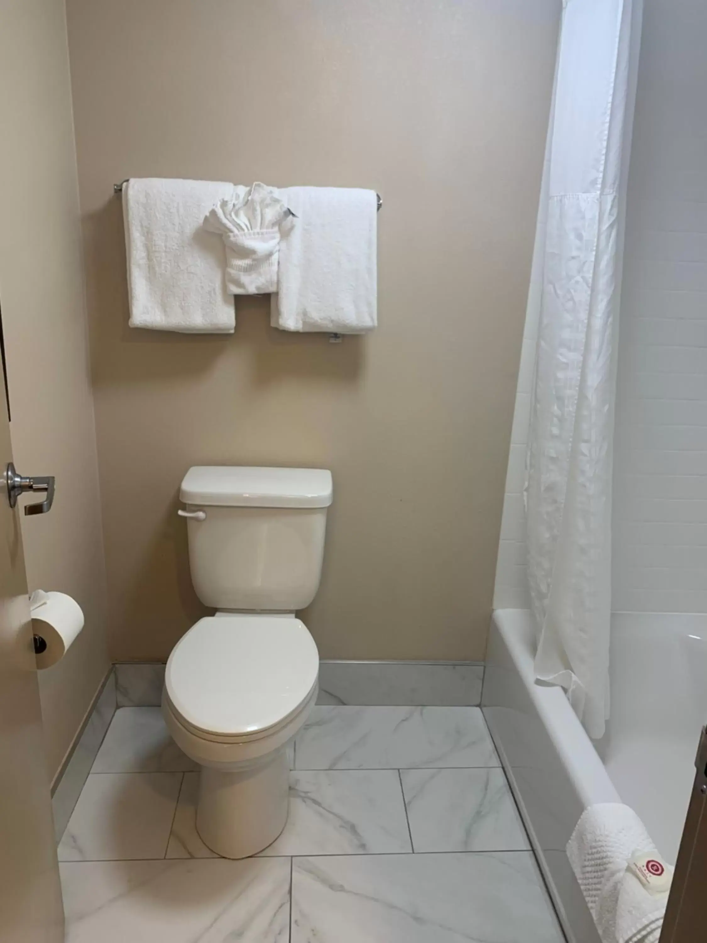 Bathroom in Comfort Inn Horsham - Philadelphia