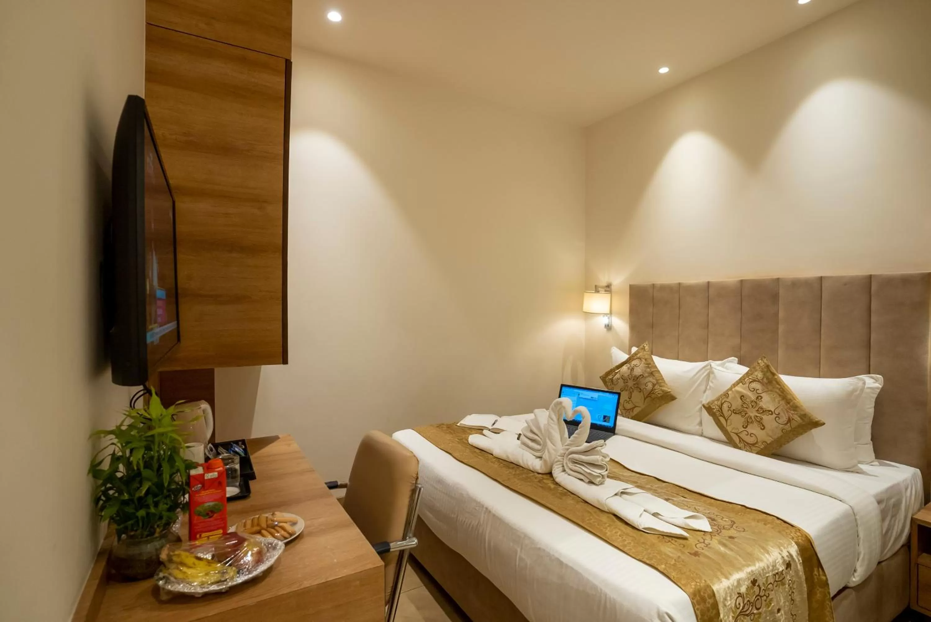 Bed in Celebrant Hotel