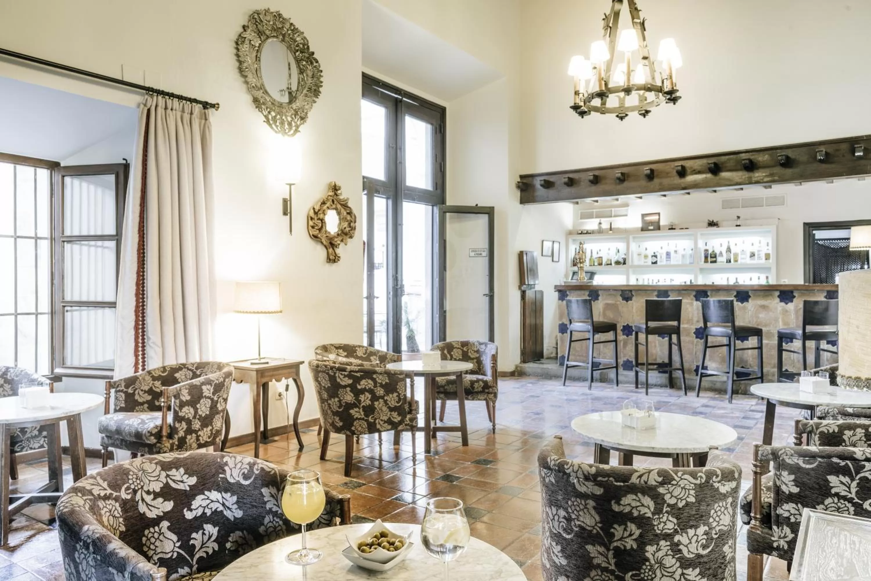 Lounge or bar in Parador de Zafra