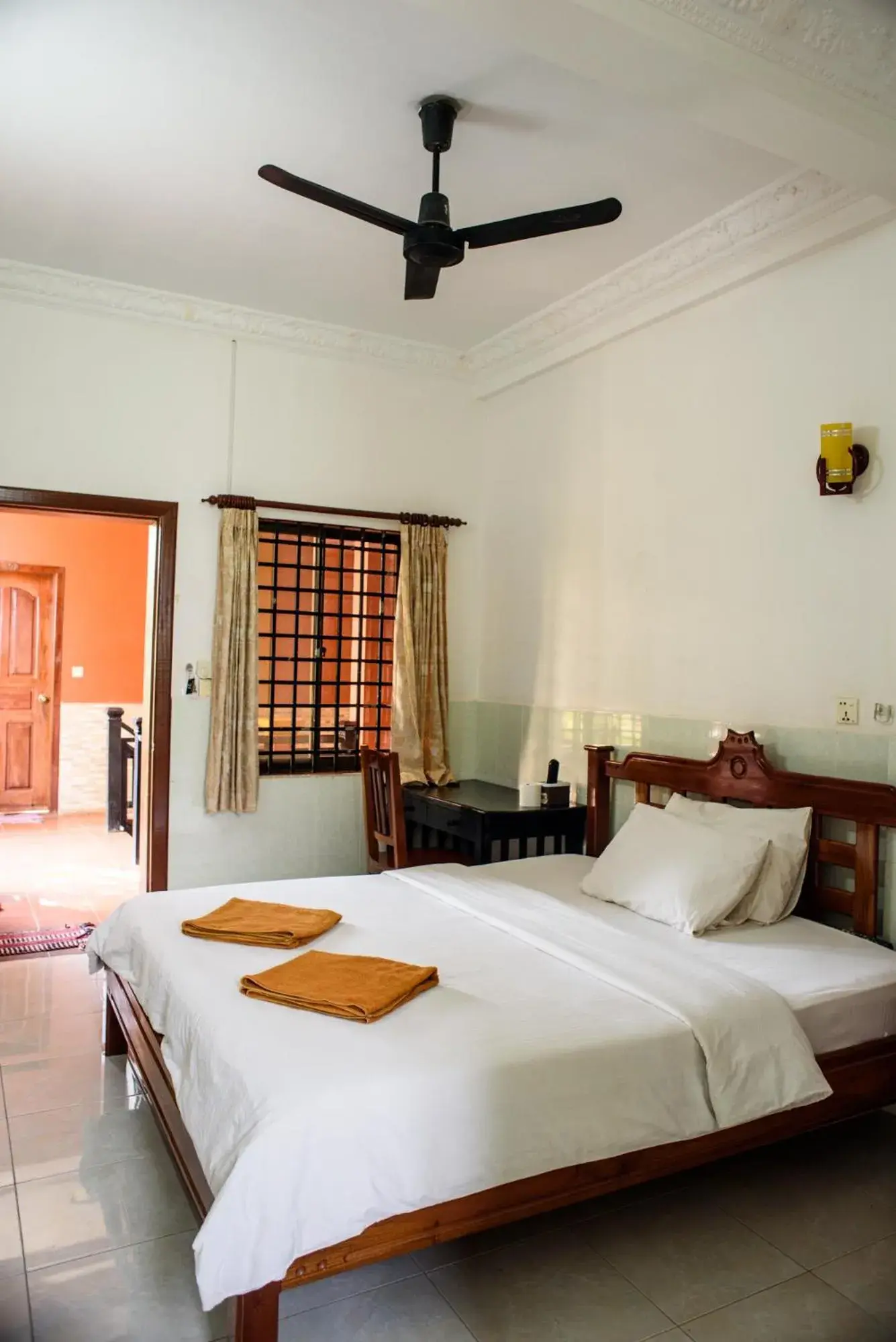 Photo of the whole room, Bed in Jasmine Lodge Siem Reap