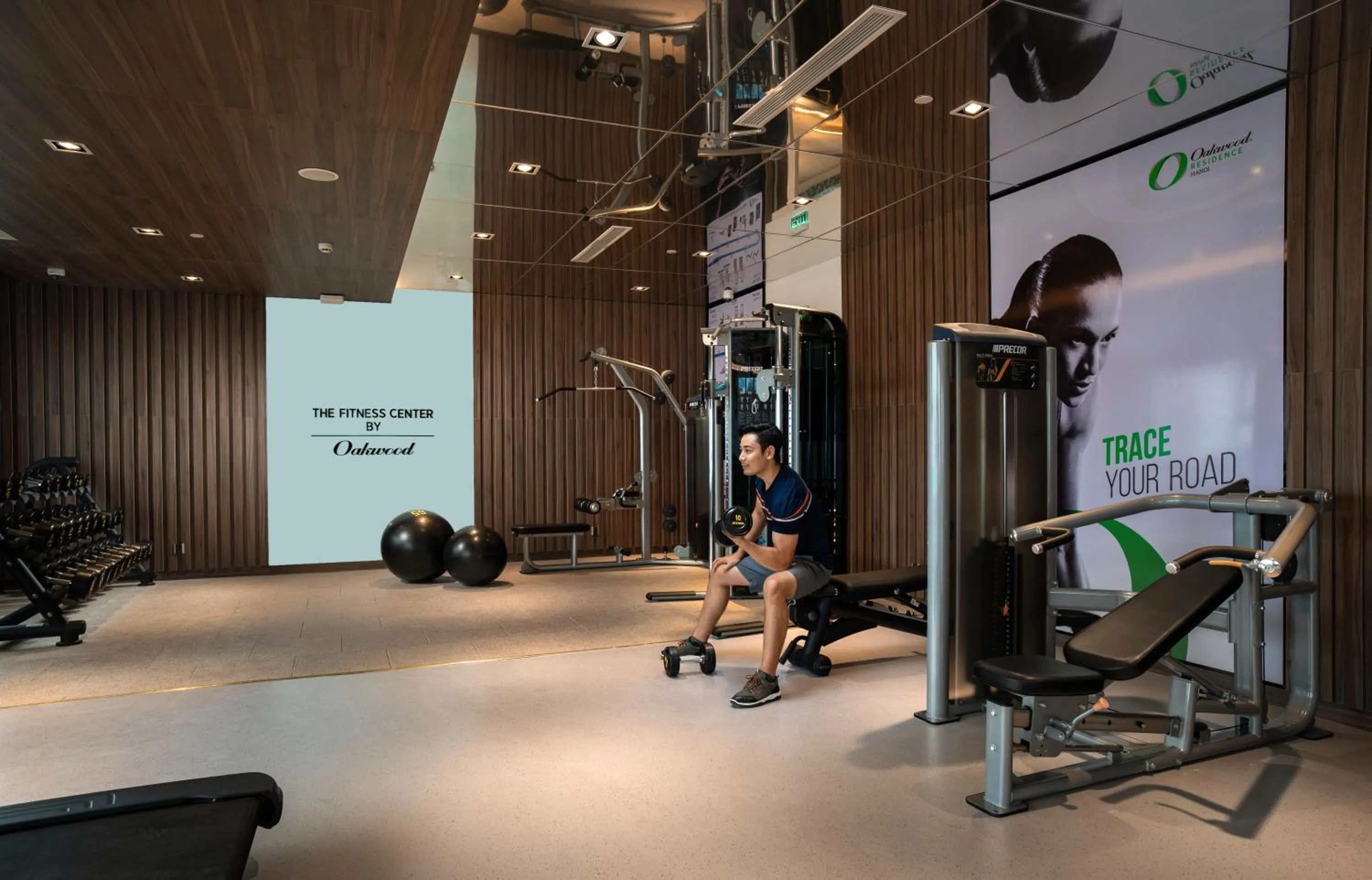 Fitness centre/facilities in Oakwood Residence Hanoi