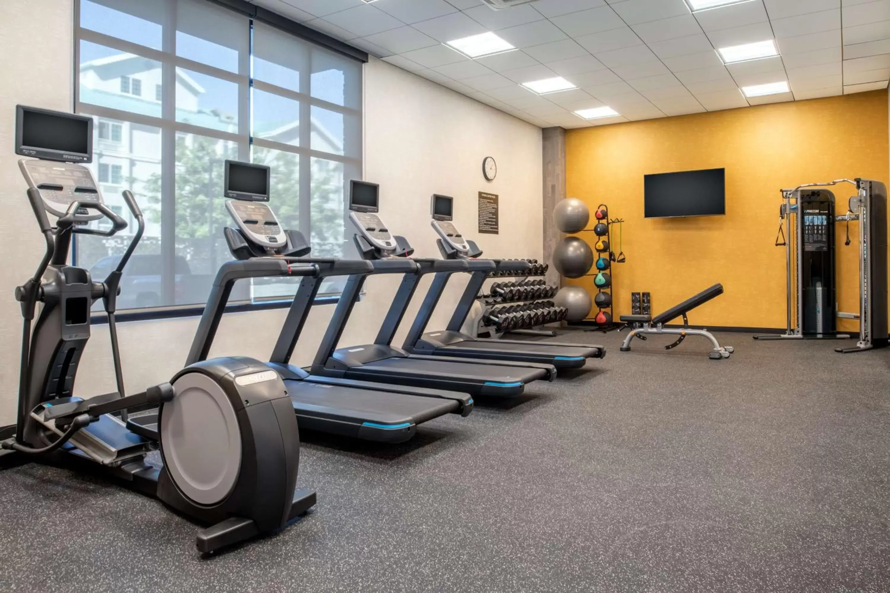 Fitness centre/facilities, Fitness Center/Facilities in Homewood Suites By Hilton Belmont