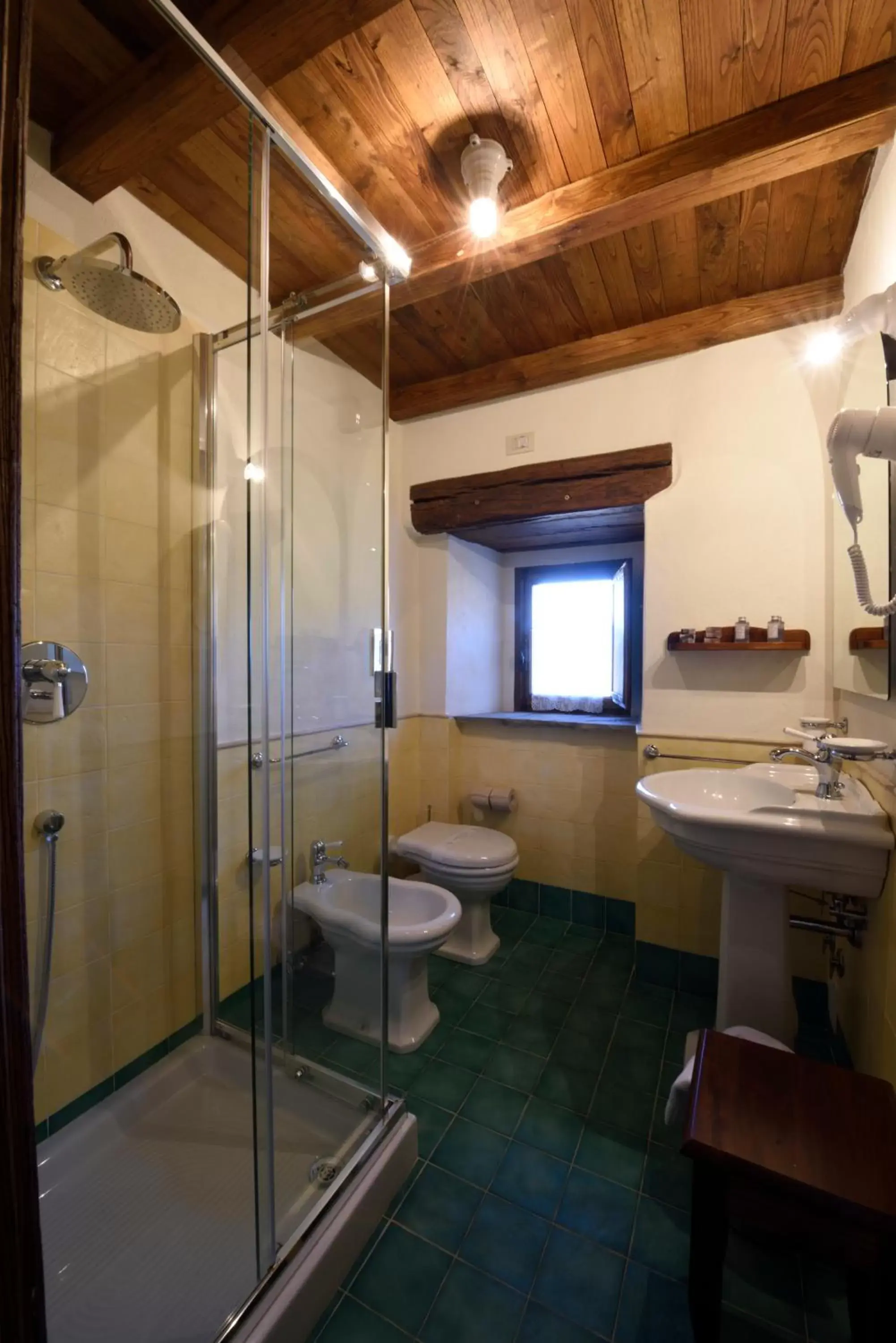 Shower, Bathroom in Borgotufi Albergo Diffuso