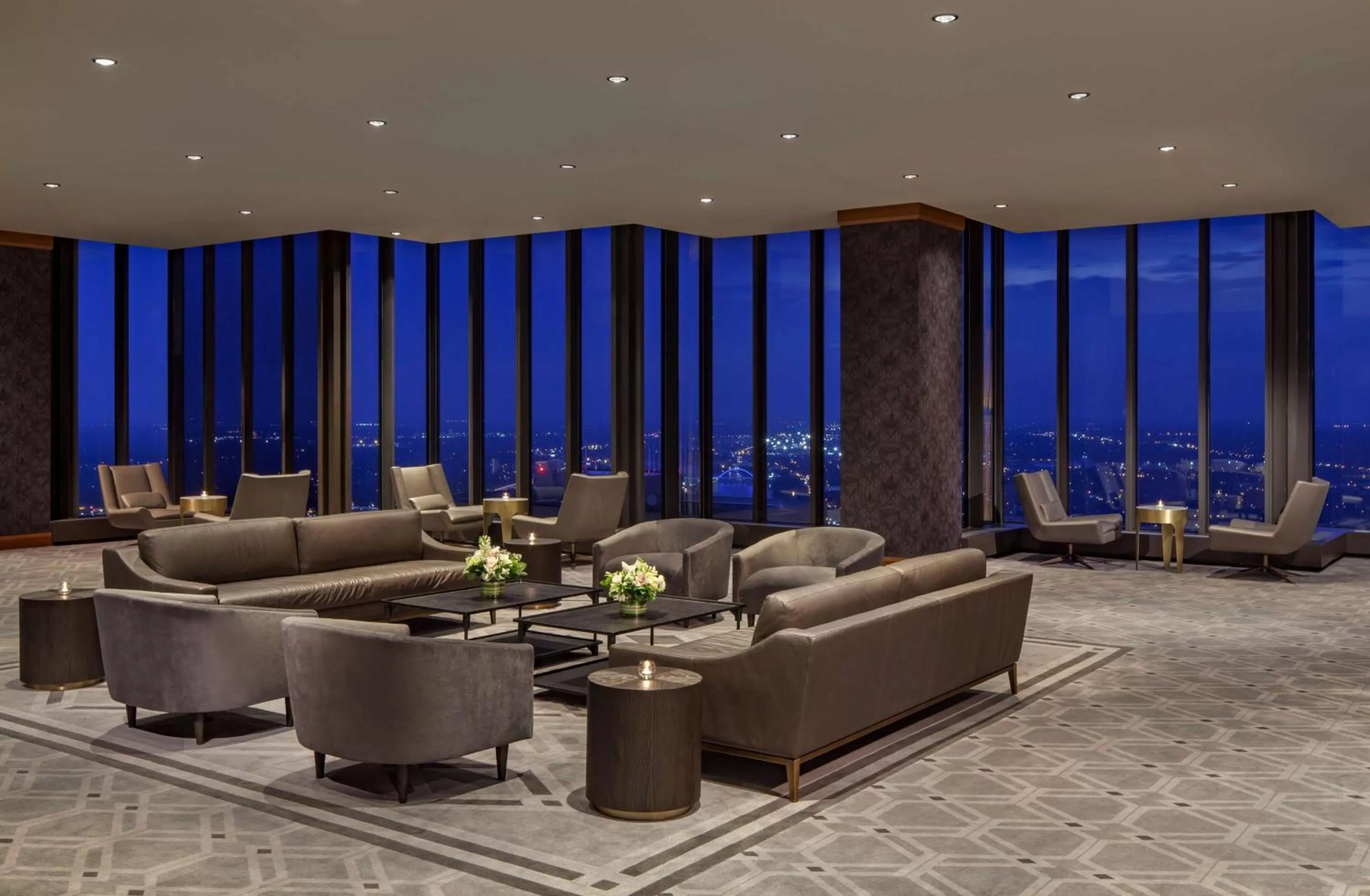 Meeting/conference room in The Marquette Hotel, Curio Collection by Hilton